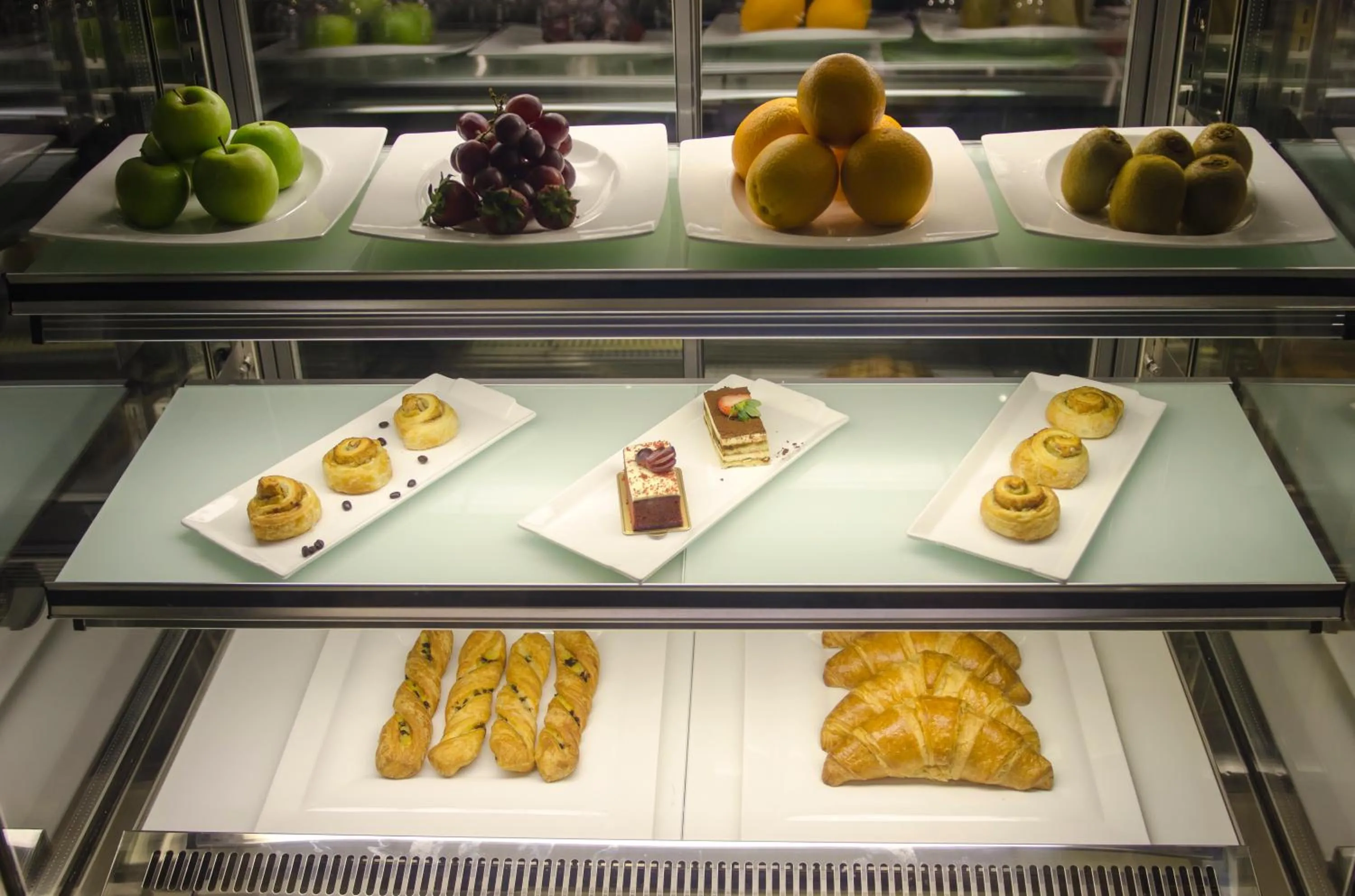 Restaurant/places to eat in Amerin Hotel Johor Bahru