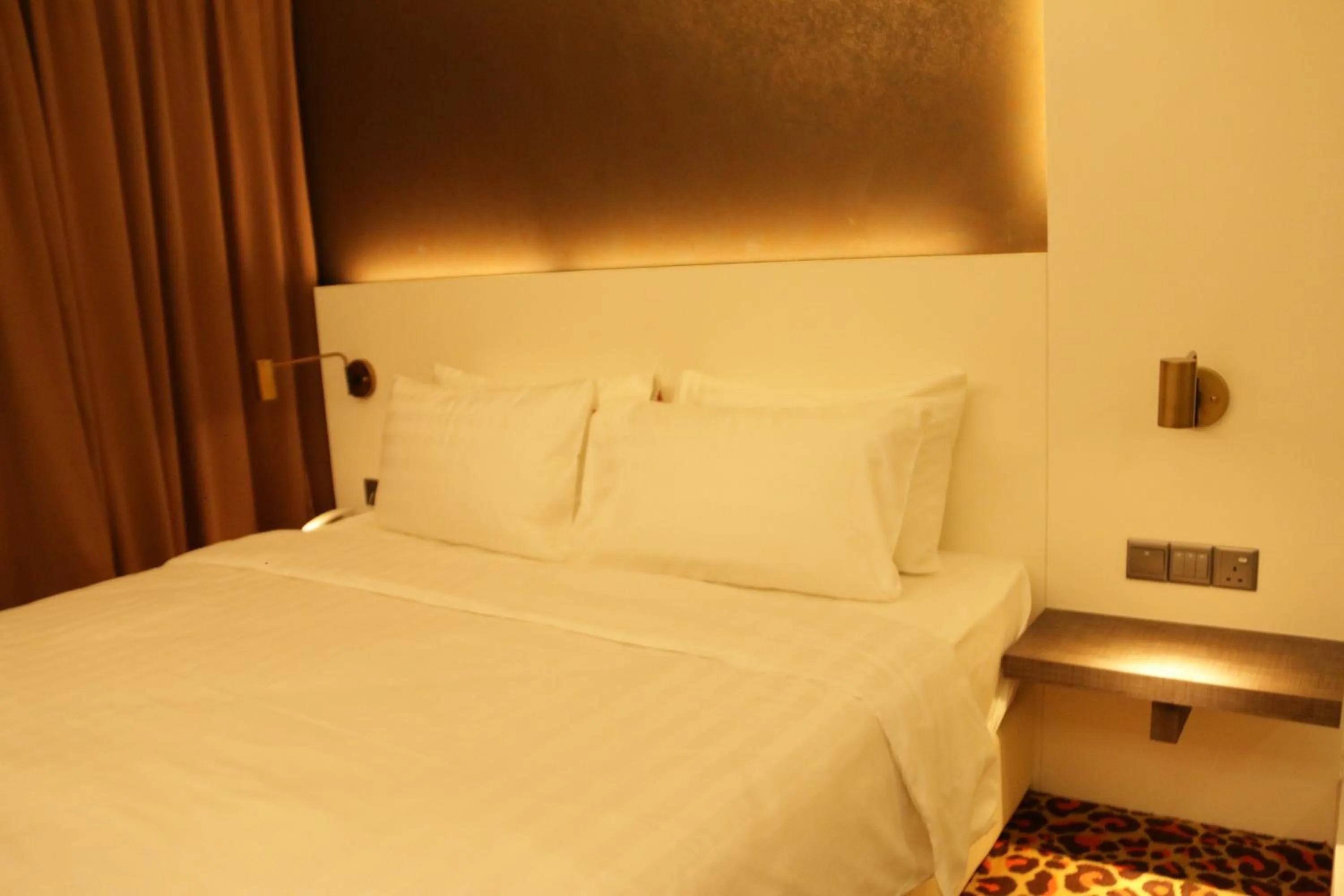 Bed in Amerin Hotel Johor Bahru