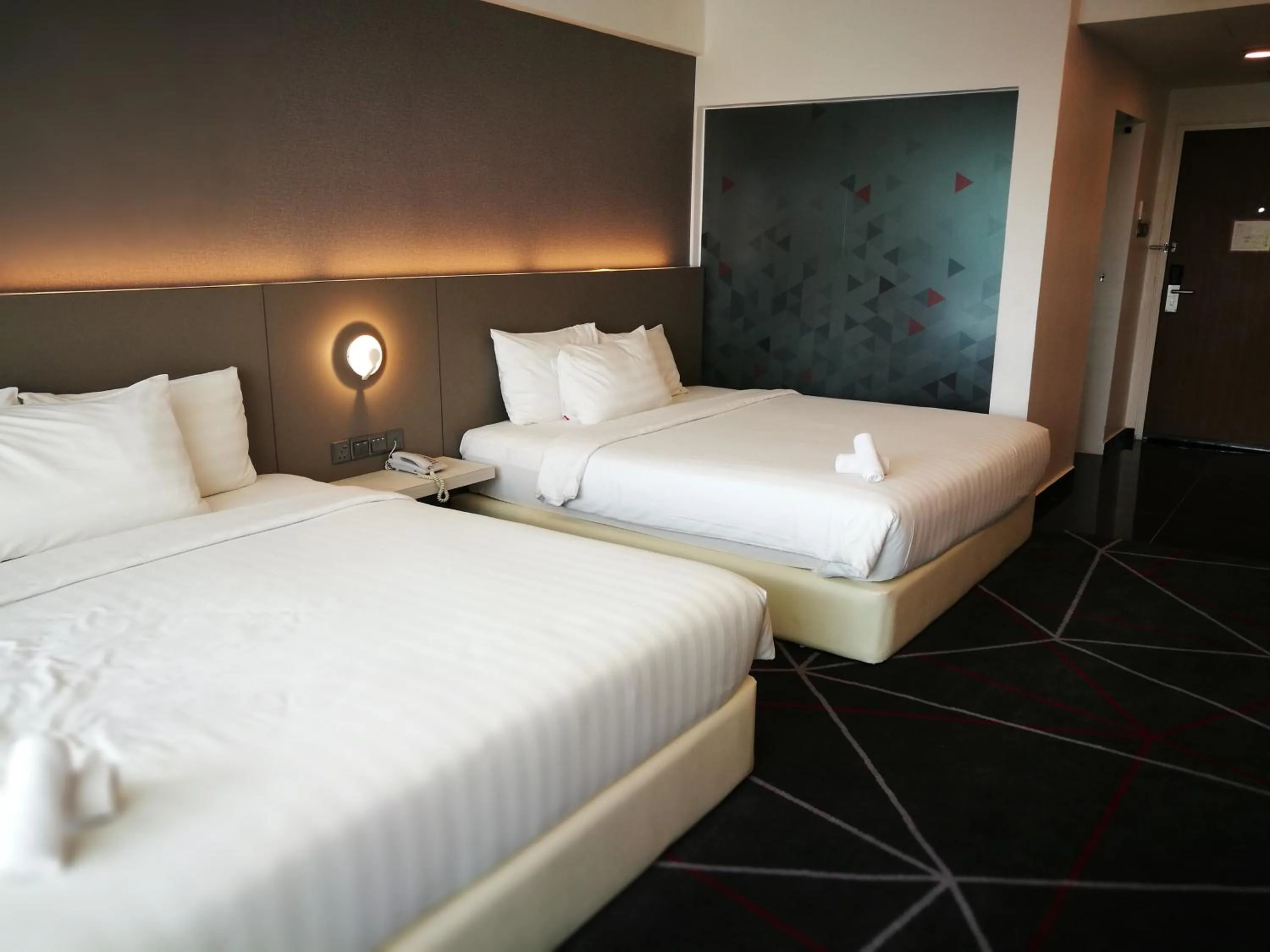 Photo of the whole room, Bed in Amerin Hotel Johor Bahru