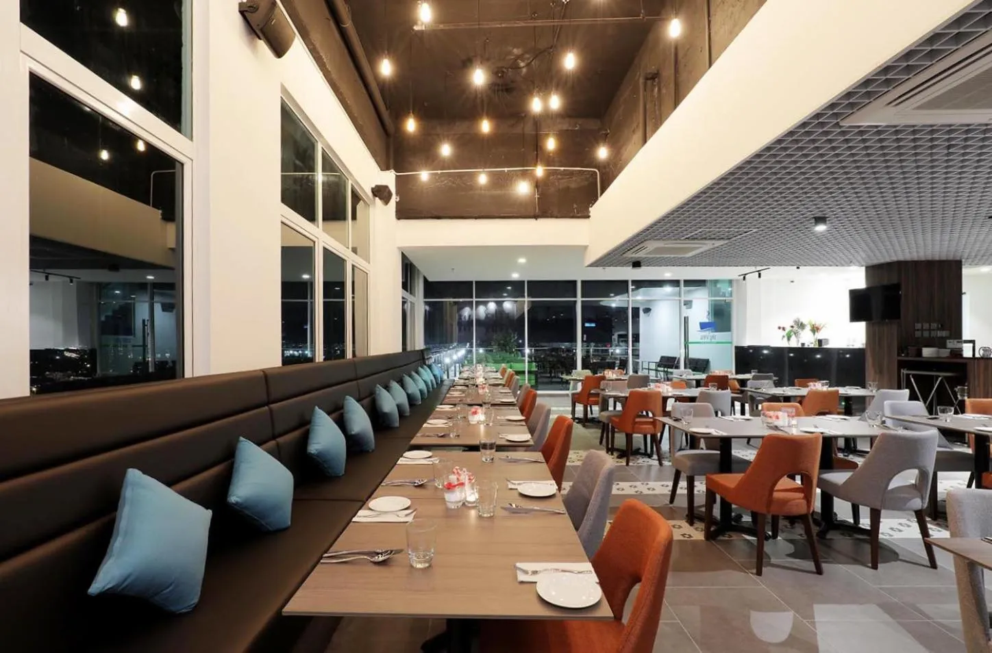 Dining area in Amerin Hotel Johor Bahru