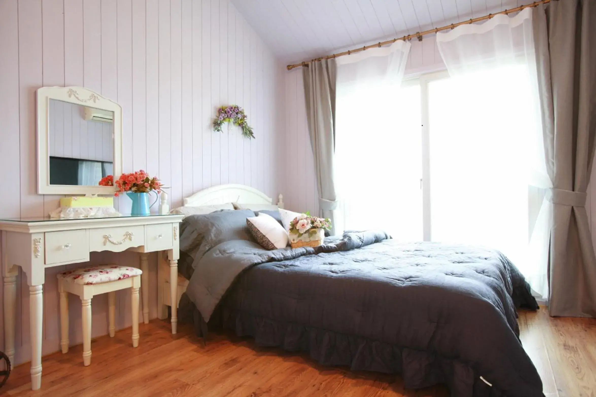 Bed in Pyeongchang Edelweiss Pension Bed in Pyeongchang Edelweiss Pension