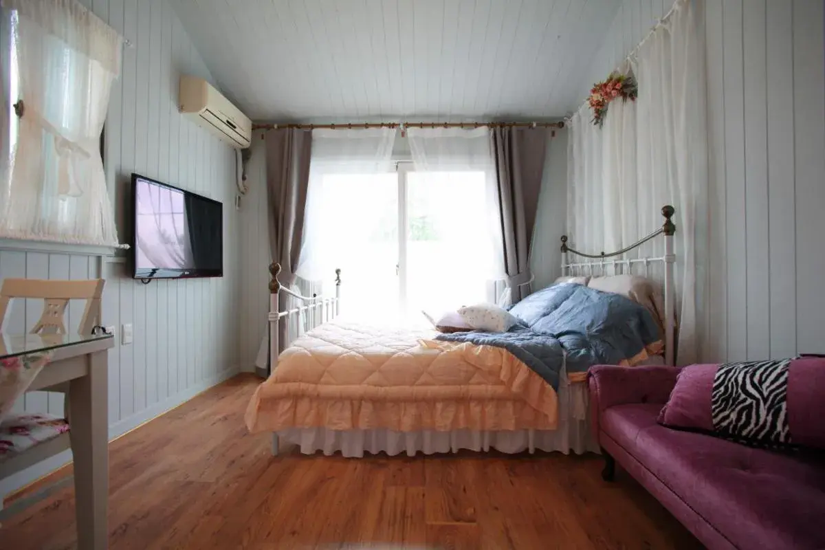 Bed in Pyeongchang Edelweiss Pension Bed in Pyeongchang Edelweiss Pension