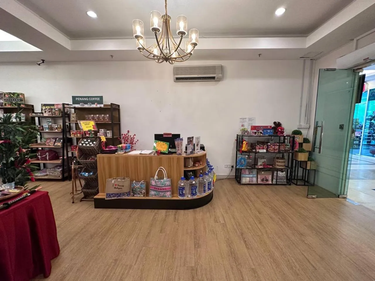 Property building in Merlene Suites at Mansion One Formerly know as Mansion One Suites