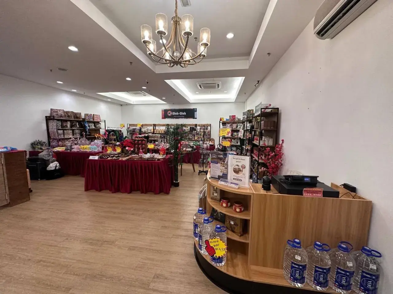 Property building in Merlene Suites at Mansion One Formerly know as Mansion One Suites Property building in Merlene Suites at Mansion One Formerly know as Mansion One Suites