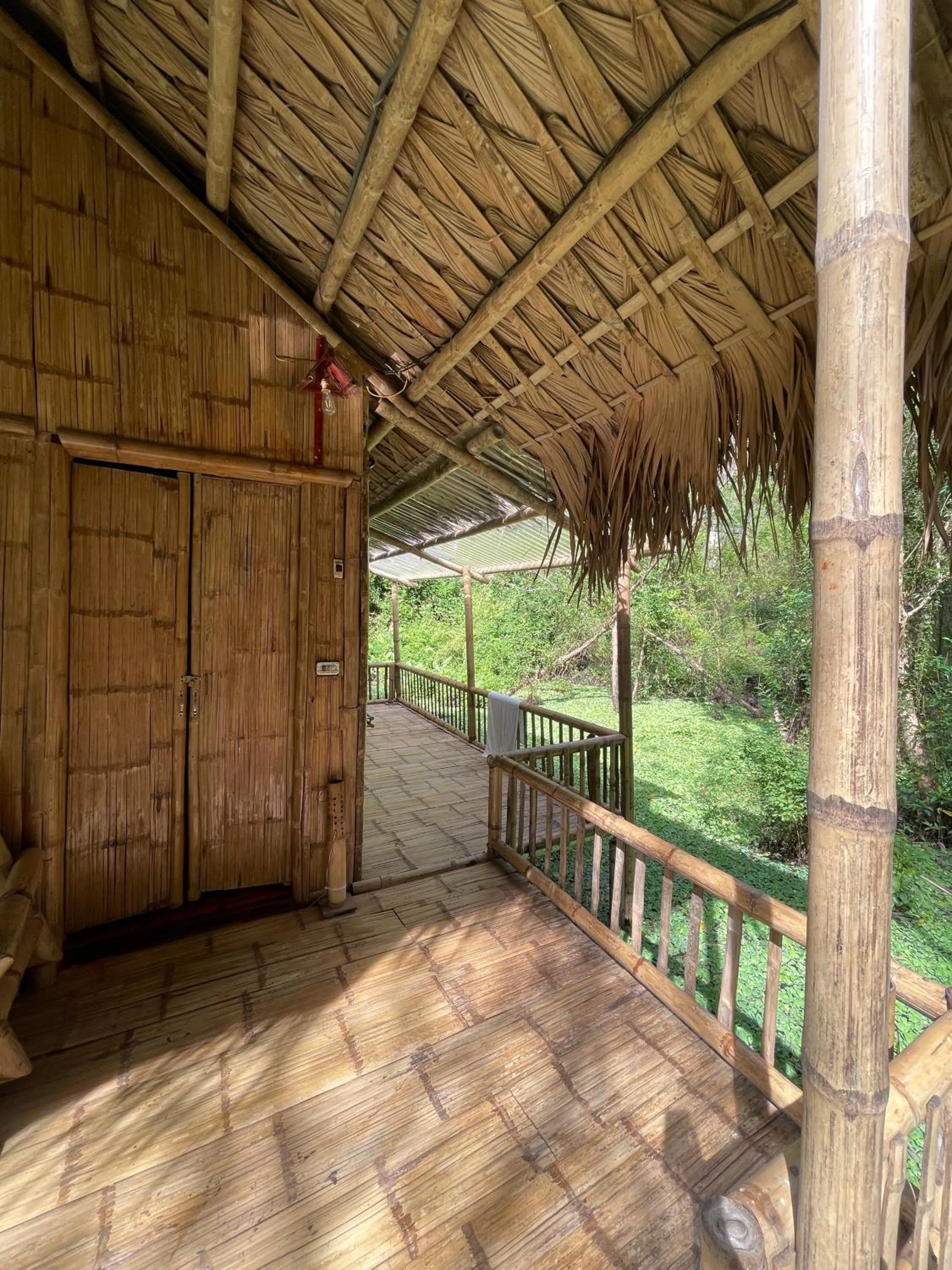 Balcony/Terrace in Chez Beo Homestay