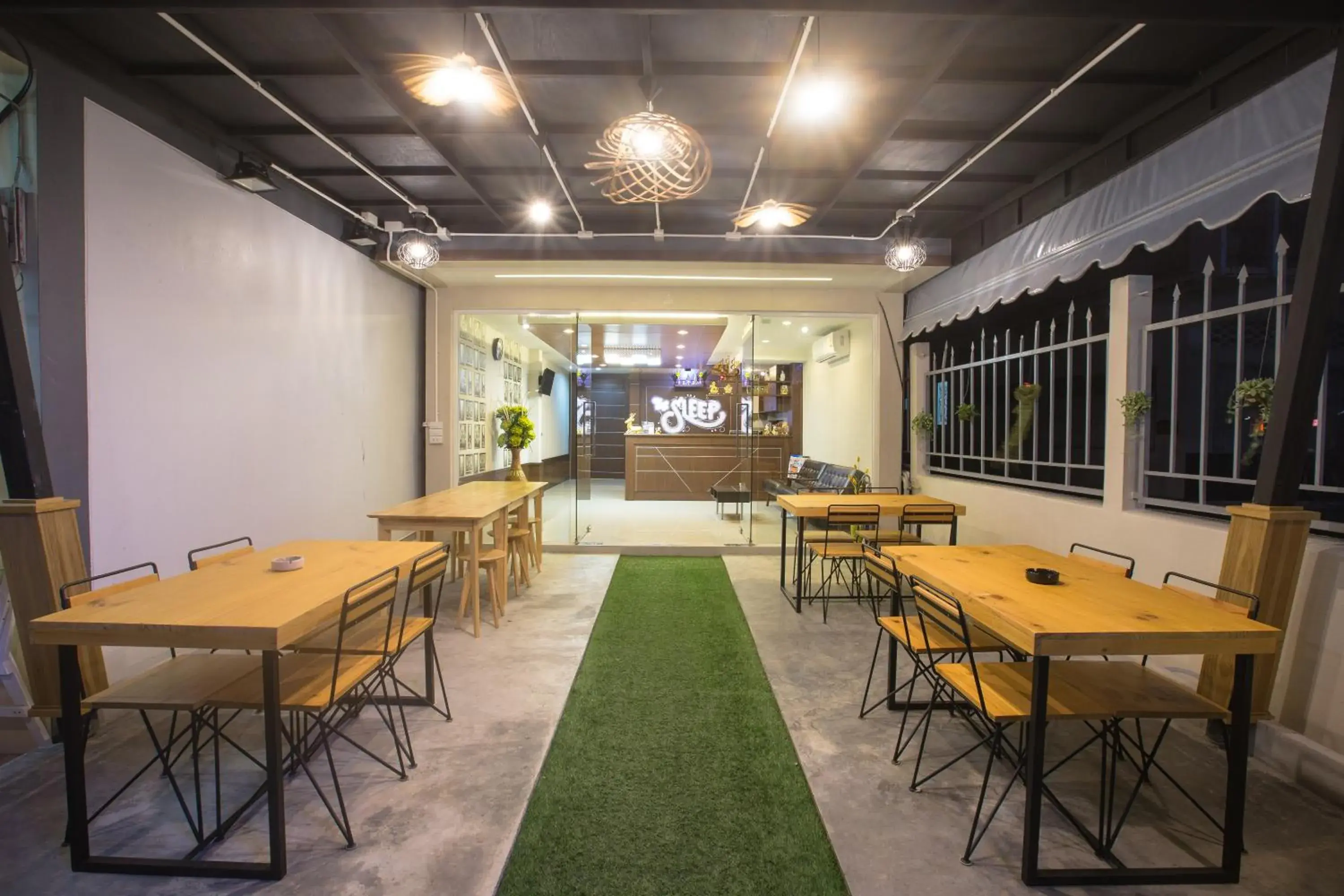 Restaurant/places to eat in The Sleep Phang-nga Restaurant/places to eat in The Sleep Phang-nga