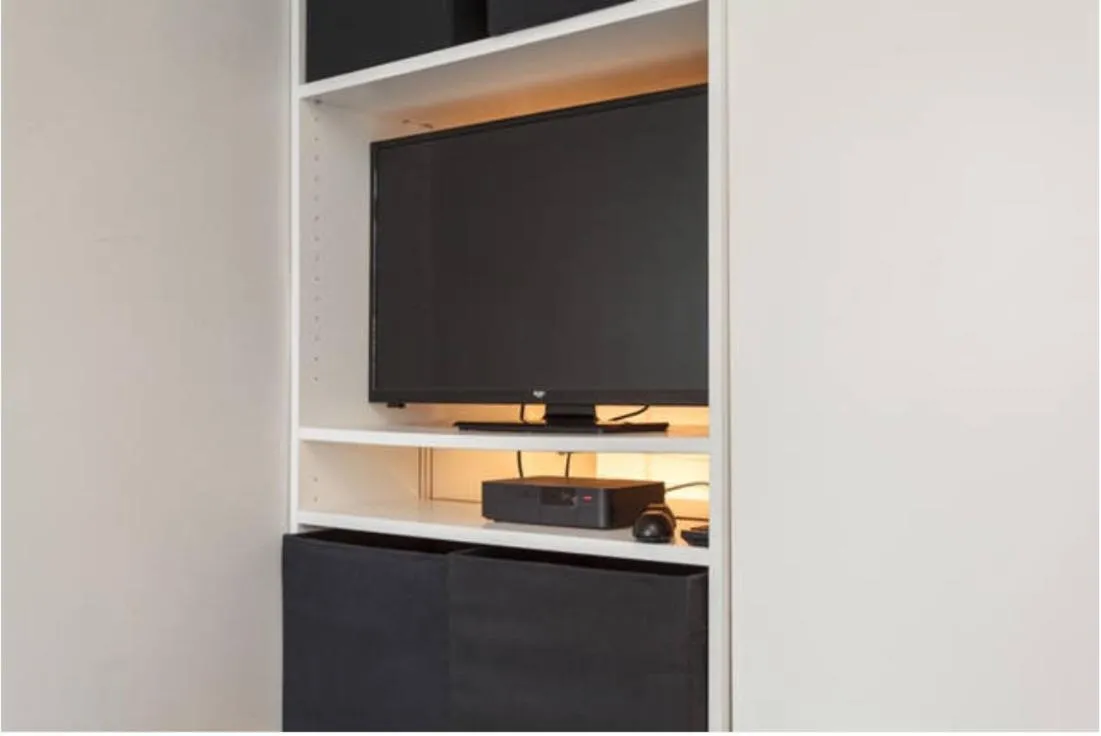 Shirley Apartments, Cozy Studio, Self Check in, 10 min Drive to City Centre, Walking to Redbridge Train Station