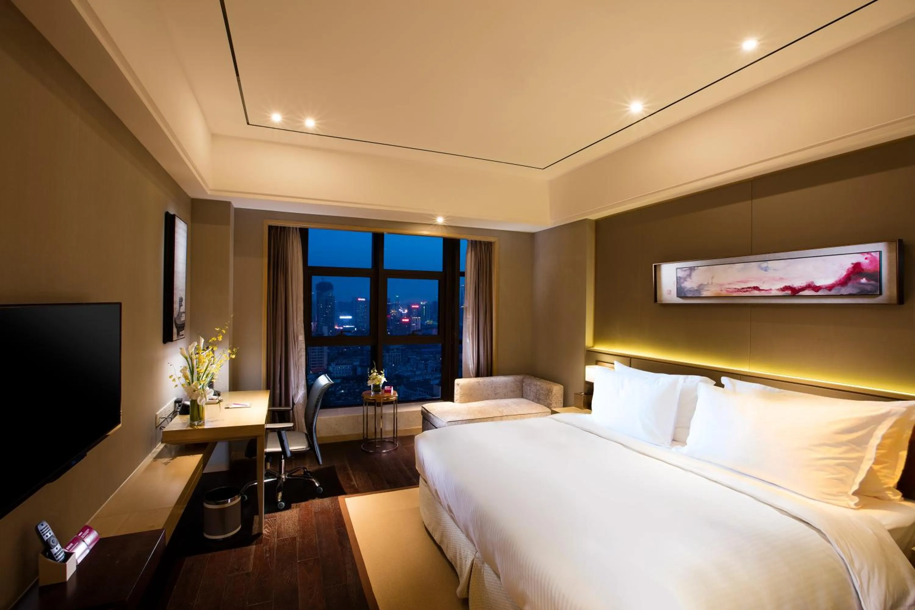 Photo of the whole room in Crowne Plaza Hefei Rongqiao by IHG