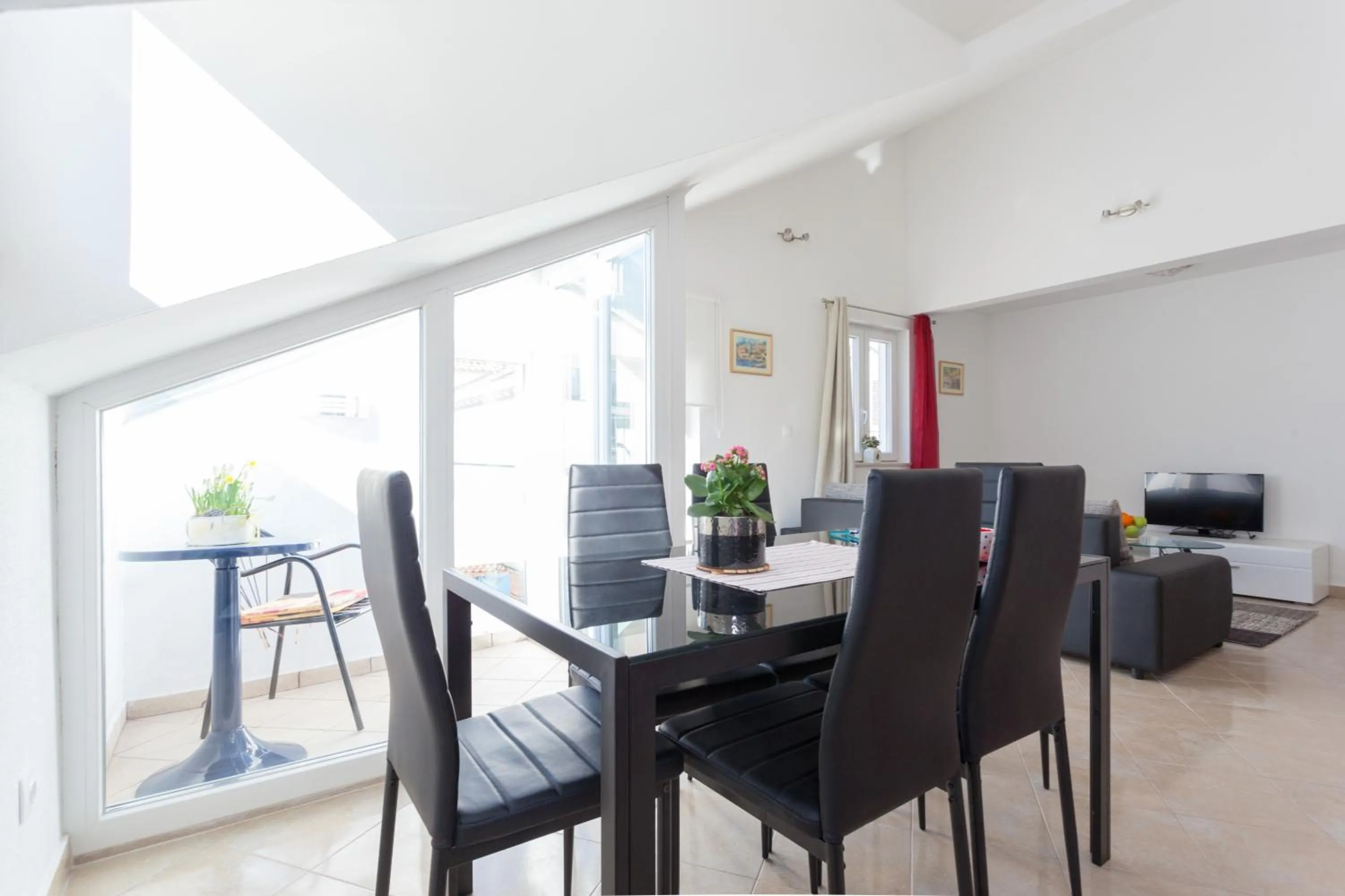 TV and multimedia in Apartment Mistral 51