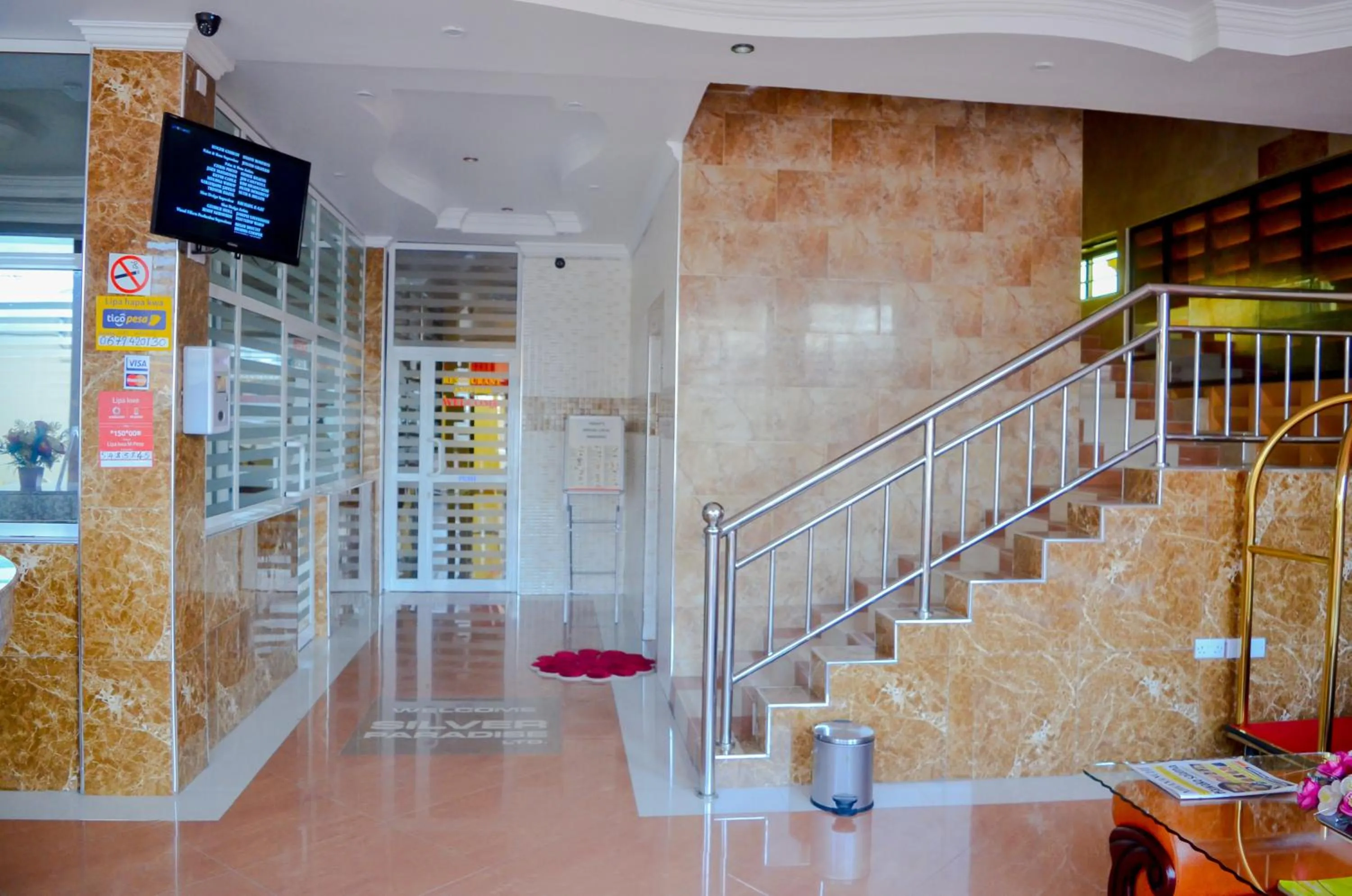 Lobby or reception in Silver Paradise Hotel