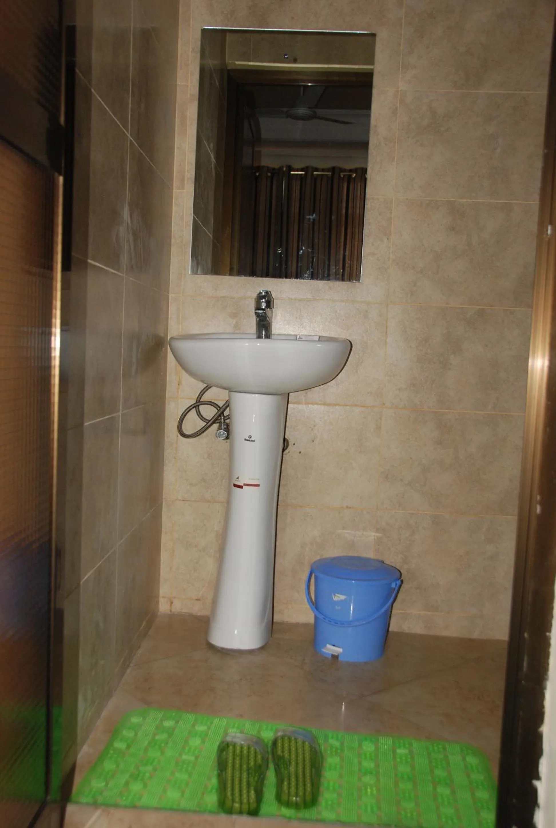 Bathroom in Silver Paradise Hotel