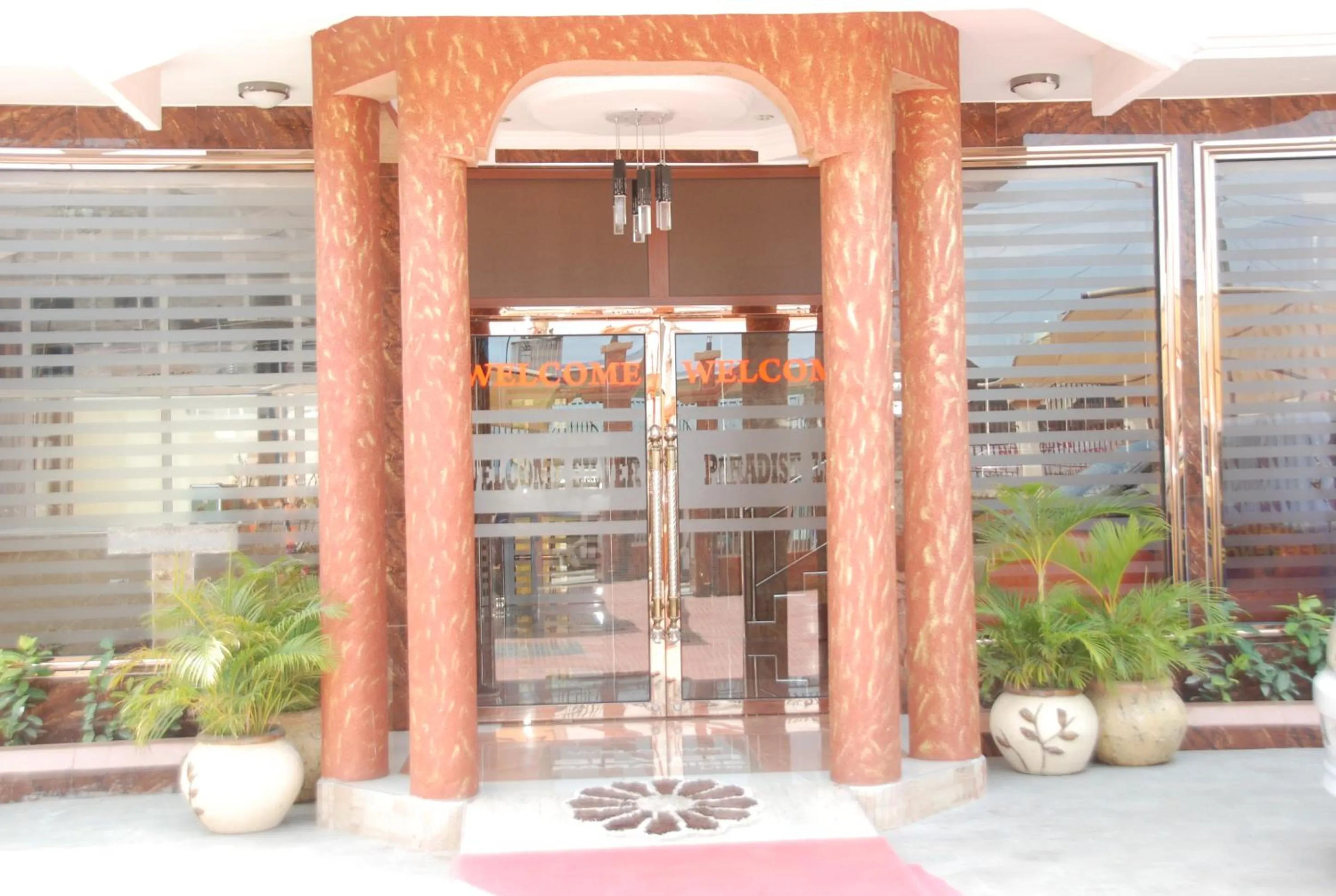Facade/entrance in Silver Paradise Hotel
