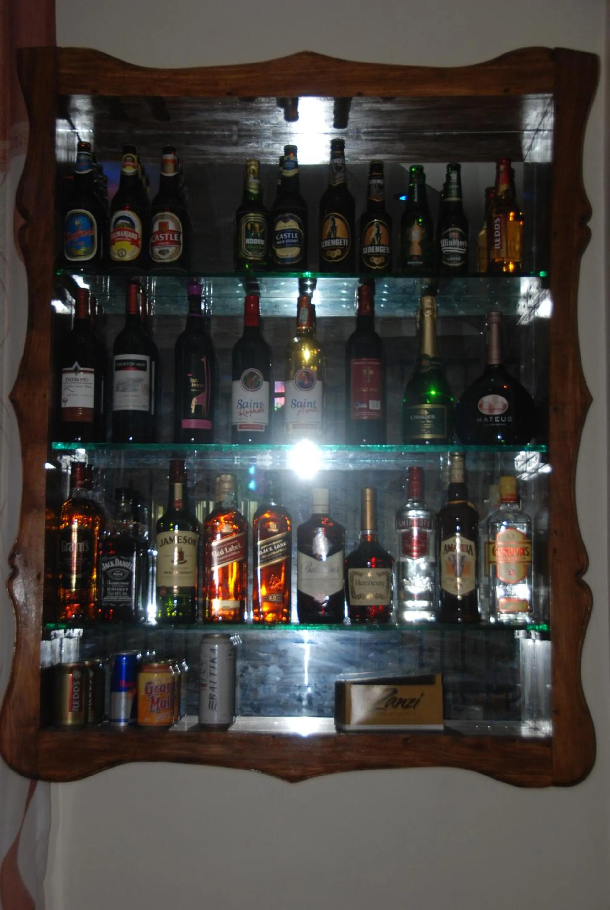 Alcoholic drinks in Silver Paradise Hotel