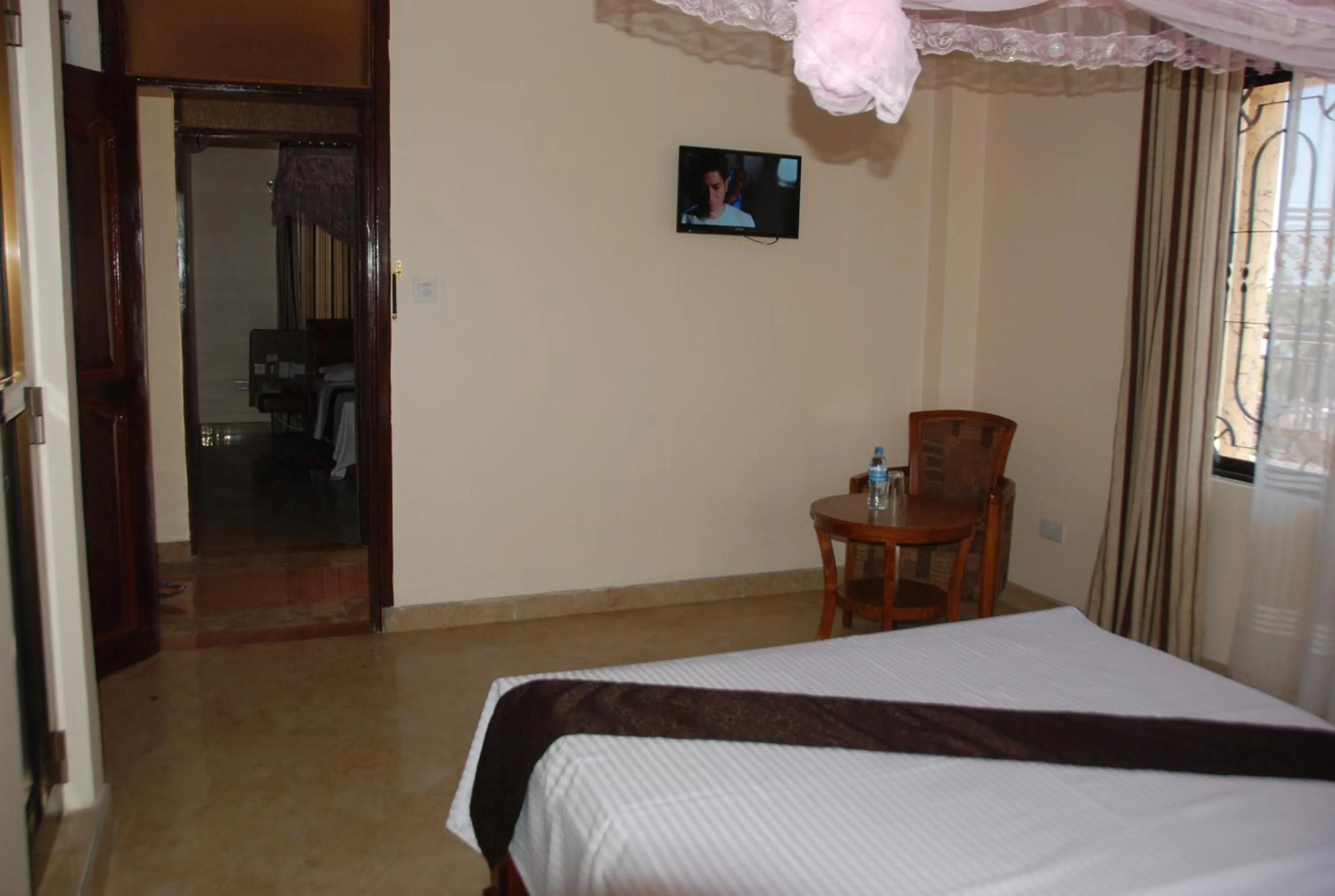 Photo of the whole room, Bed in Silver Paradise Hotel