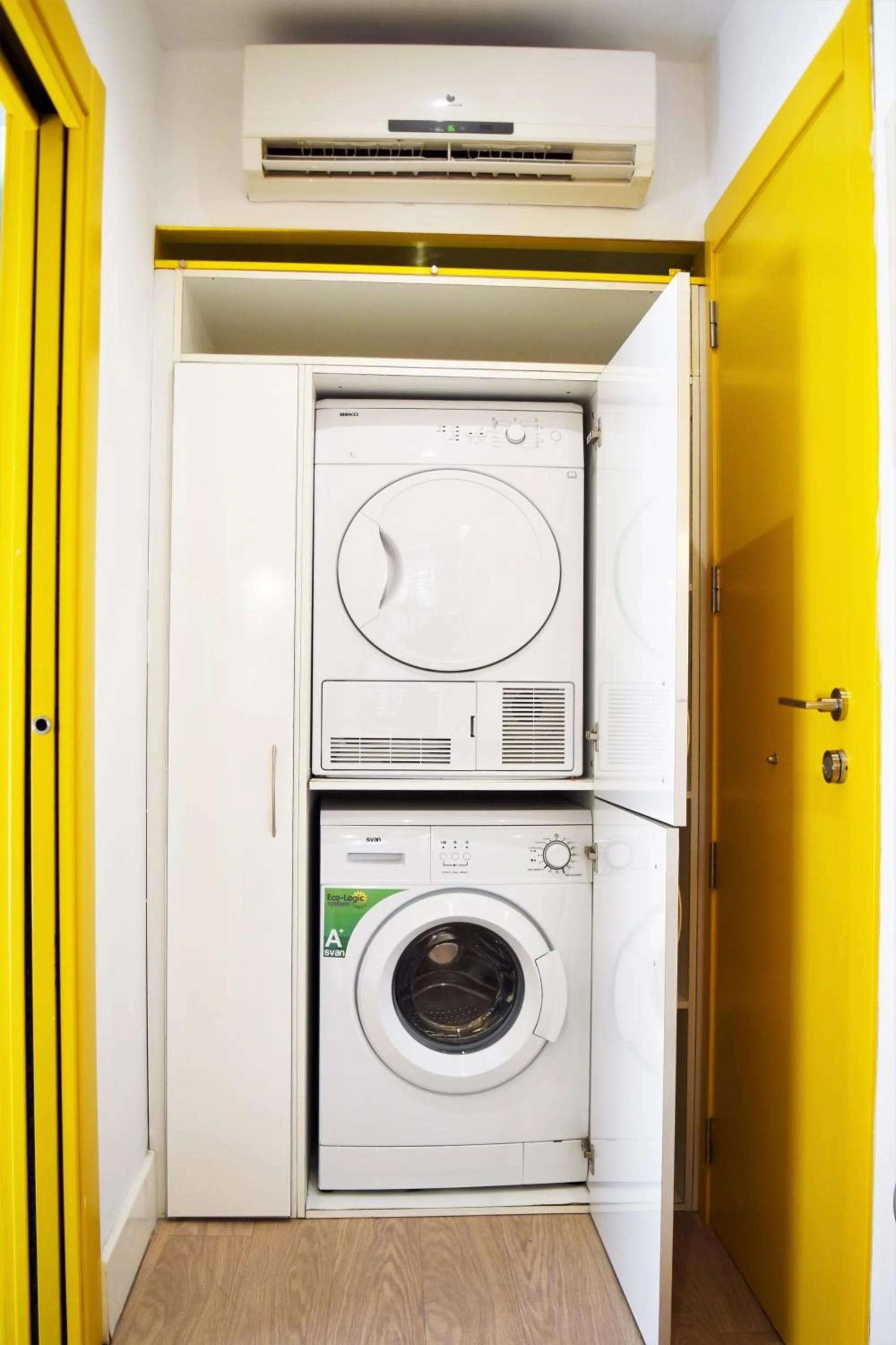 washing machine in Hotel Mirablau