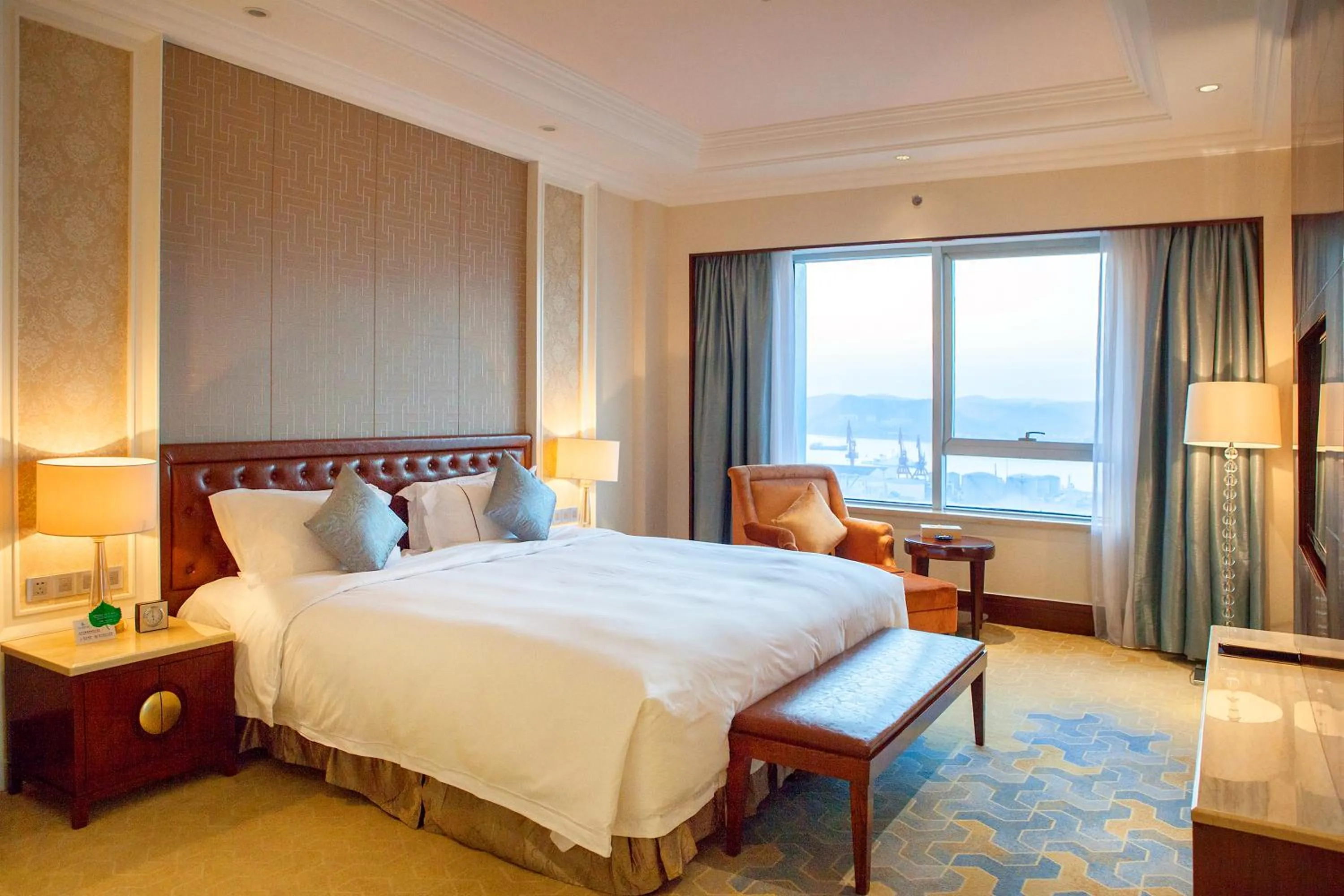 Bed in Glory Charm Hotel