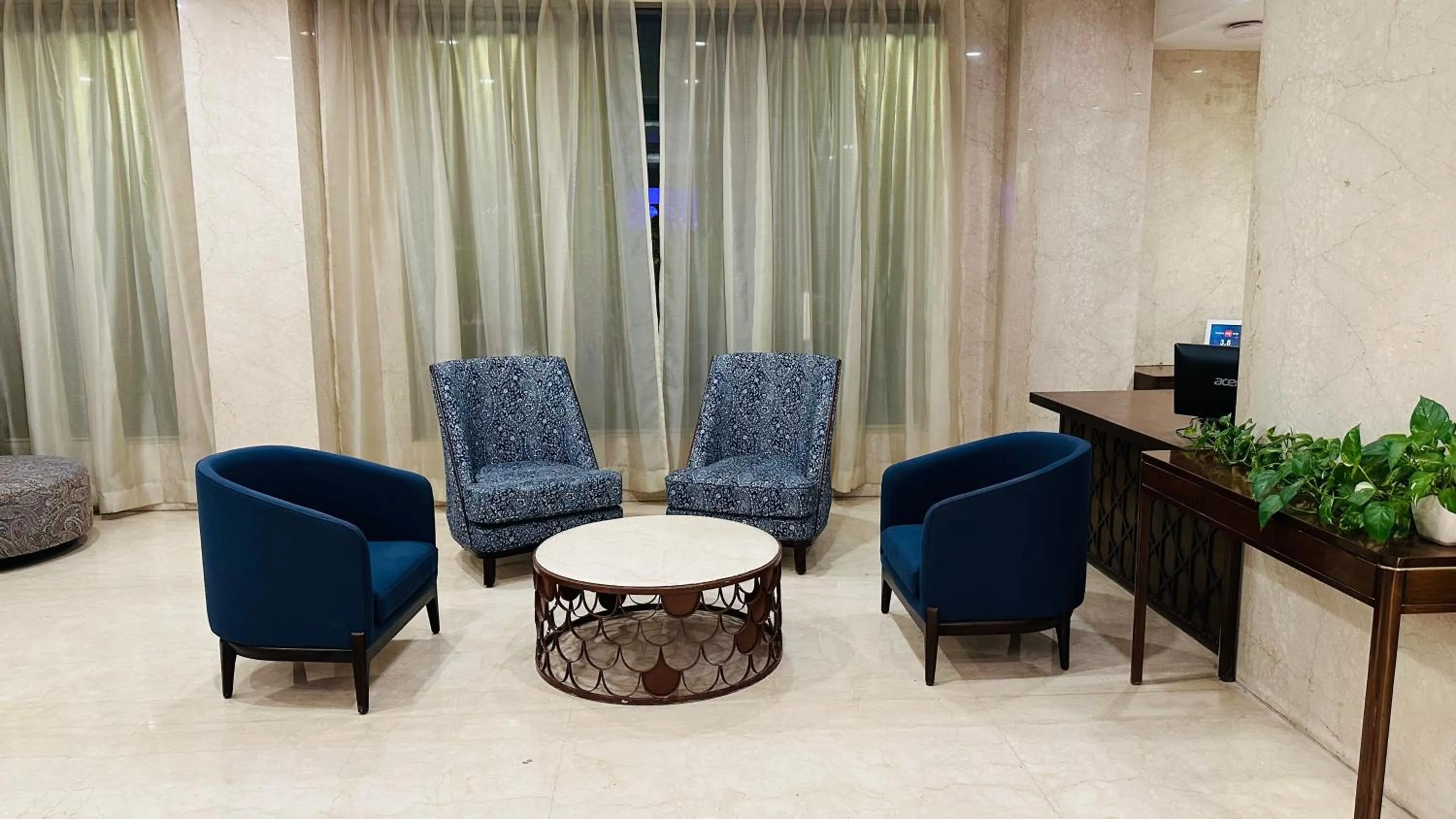 Seating area in Regenta Central Jaipur