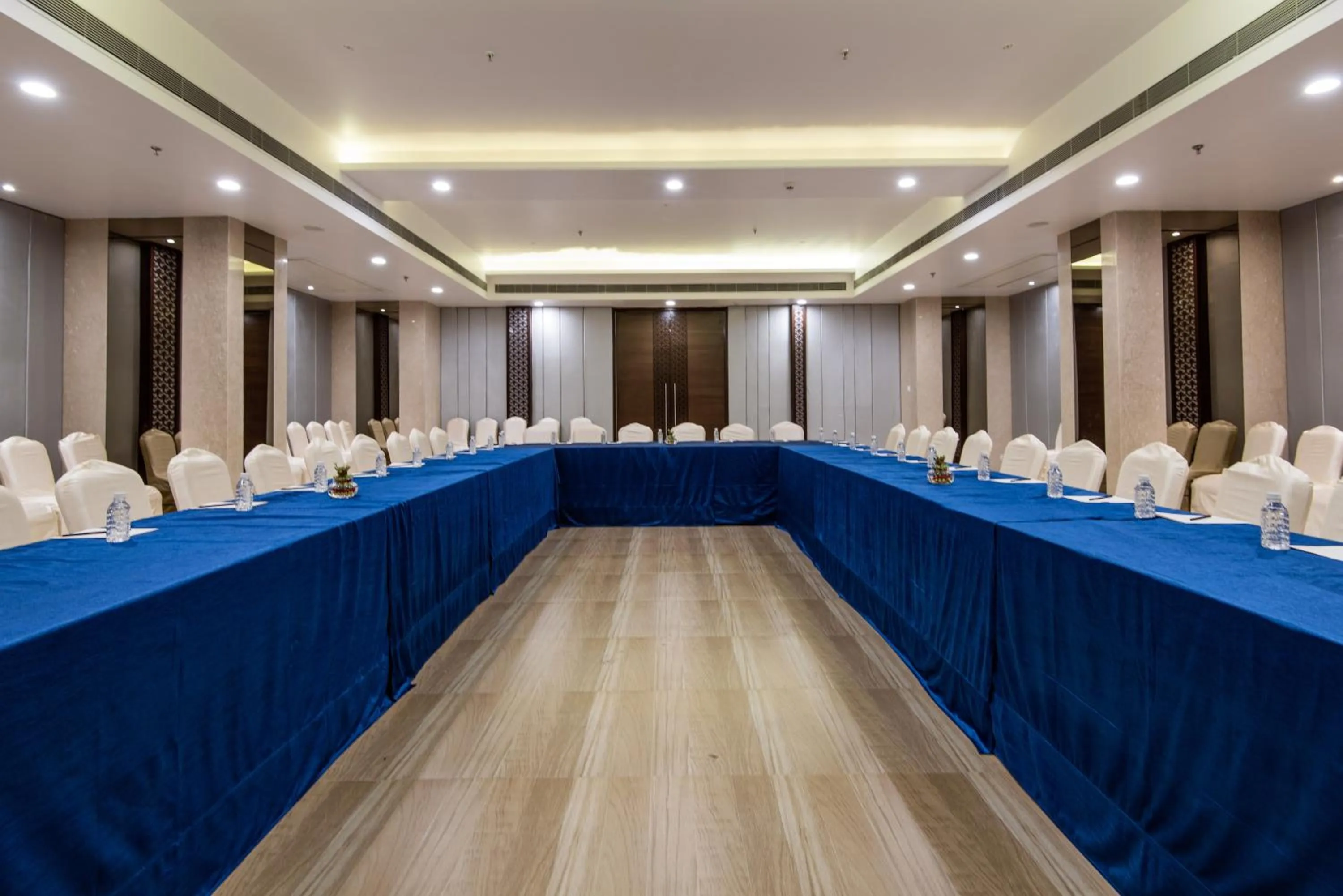 Banquet/Function facilities in Regenta Central Jaipur
