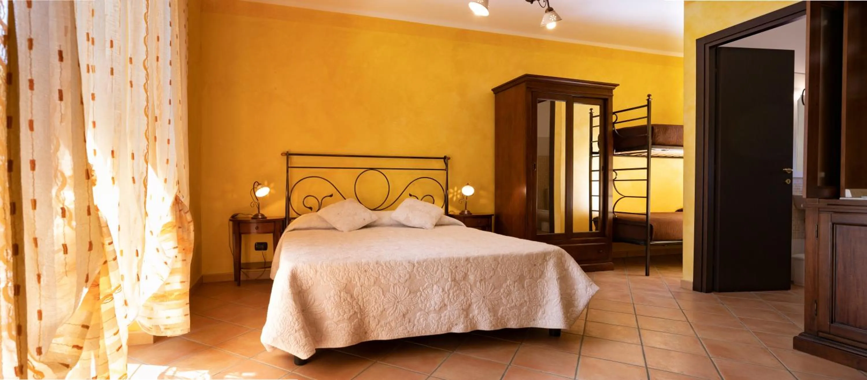 Quadruple Room with Garden View in Tenuta Montebello