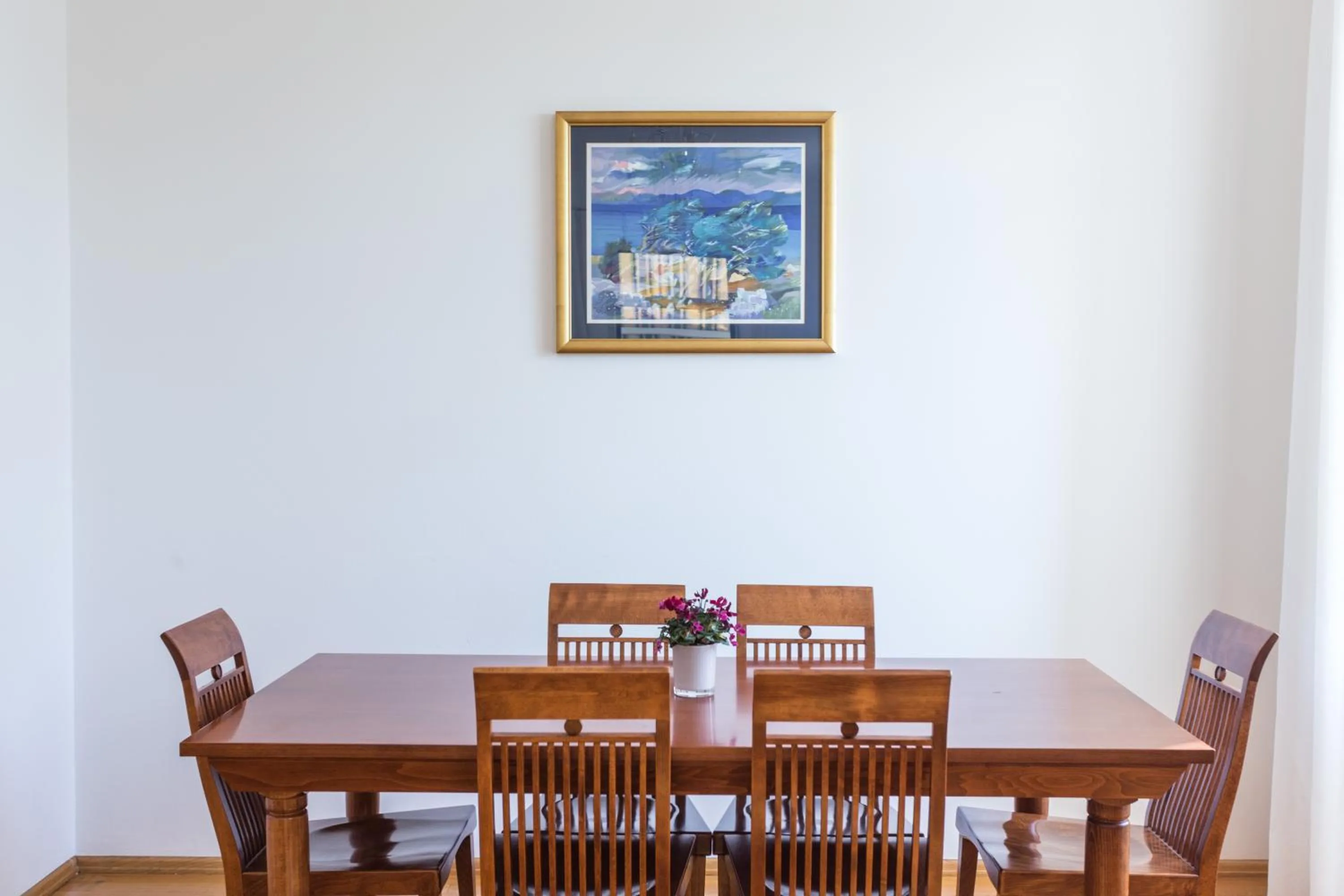Dining area in Hedera Estate, Hedera A27