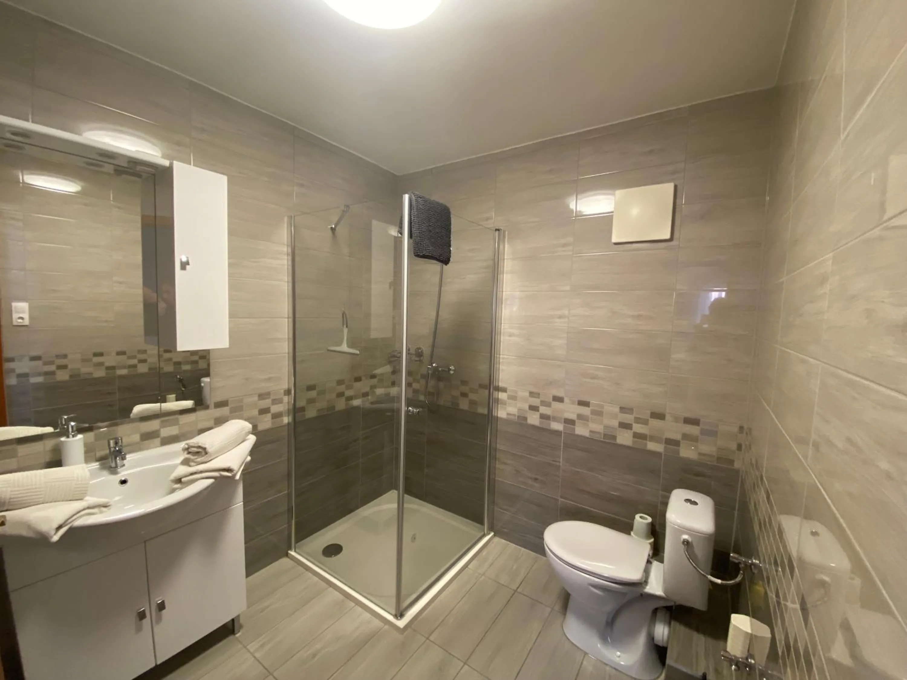 Shower in Cafe Relax Apartments