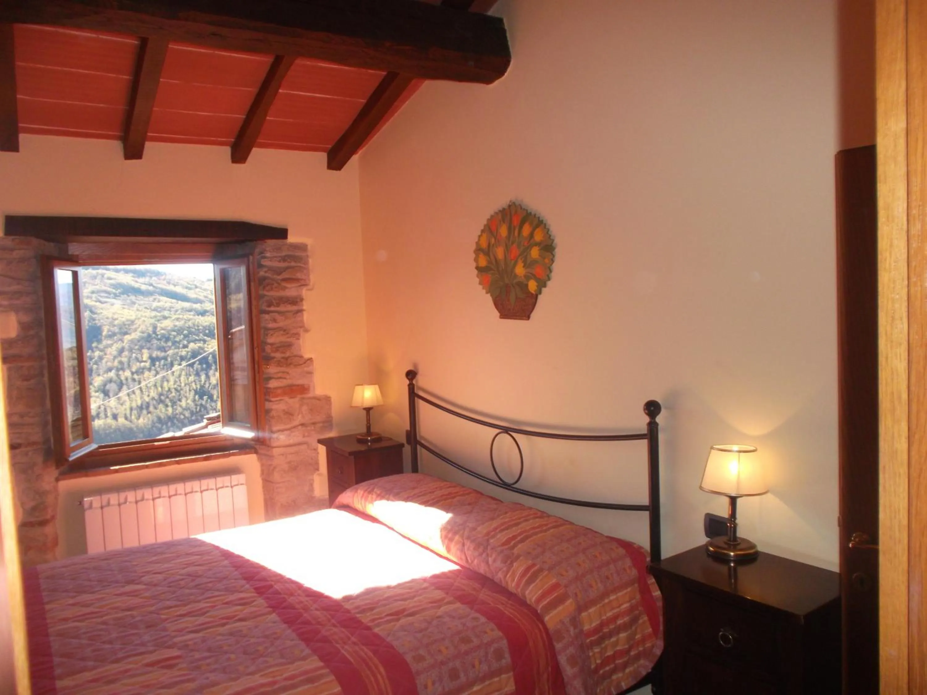 Photo of the whole room, Bed in B&B Borgo Valagnesi casa Annarita