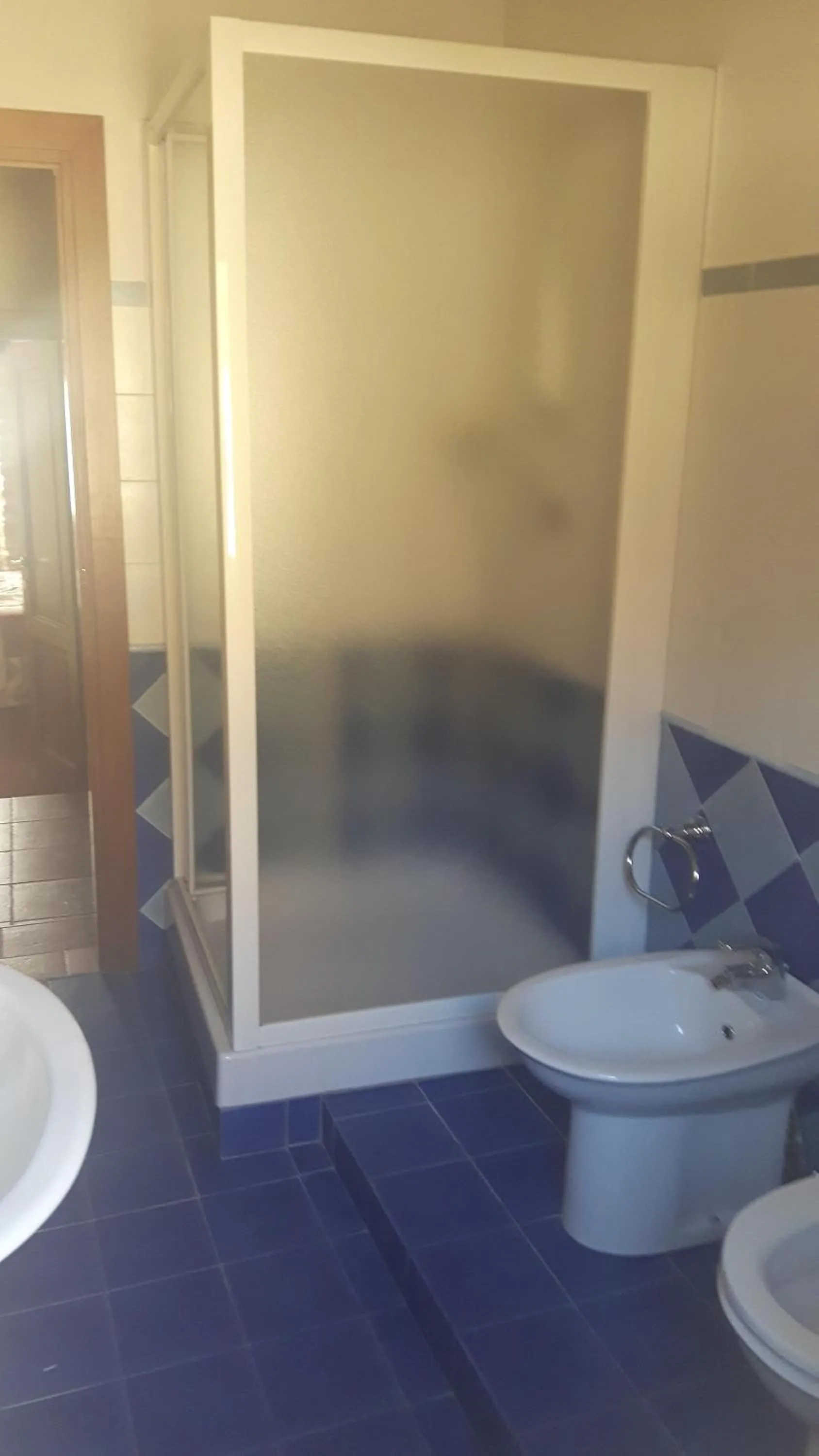 Bathroom in B&B Borgo Valagnesi casa Annarita