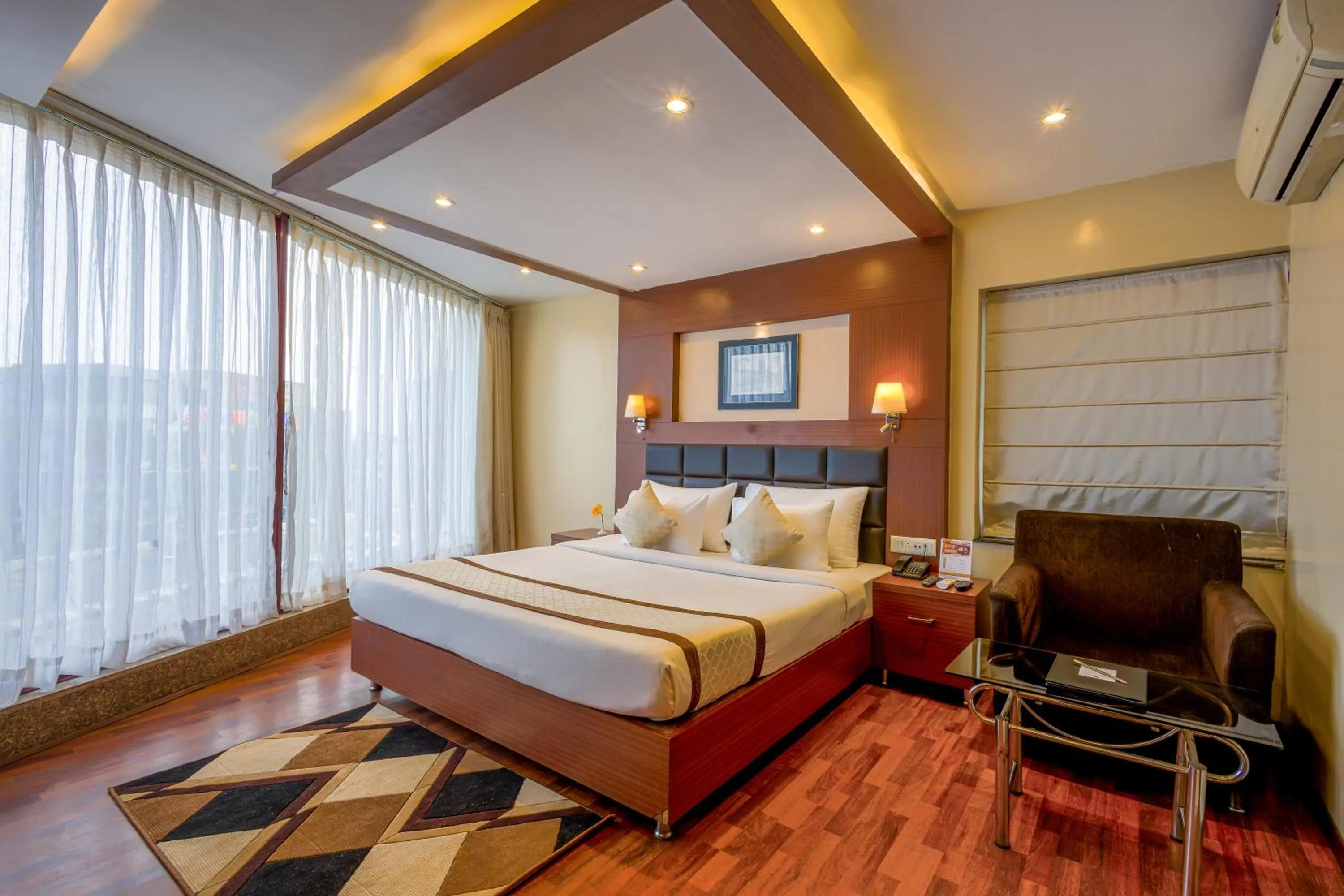 Bed in Hotel Sawood International