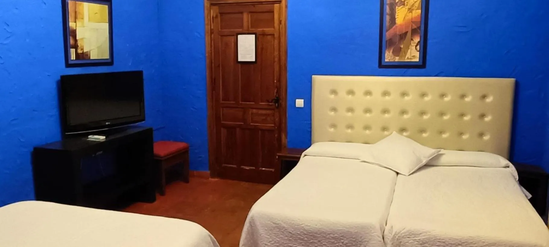 Bed in Hotel Restaurante Las Buitreras