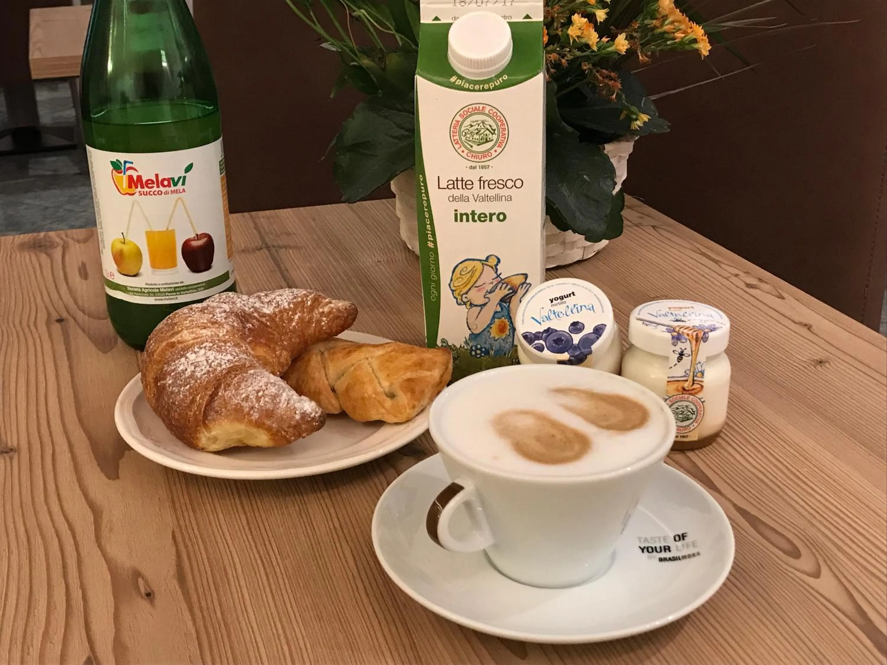 Breakfast in Hotel Le Cime