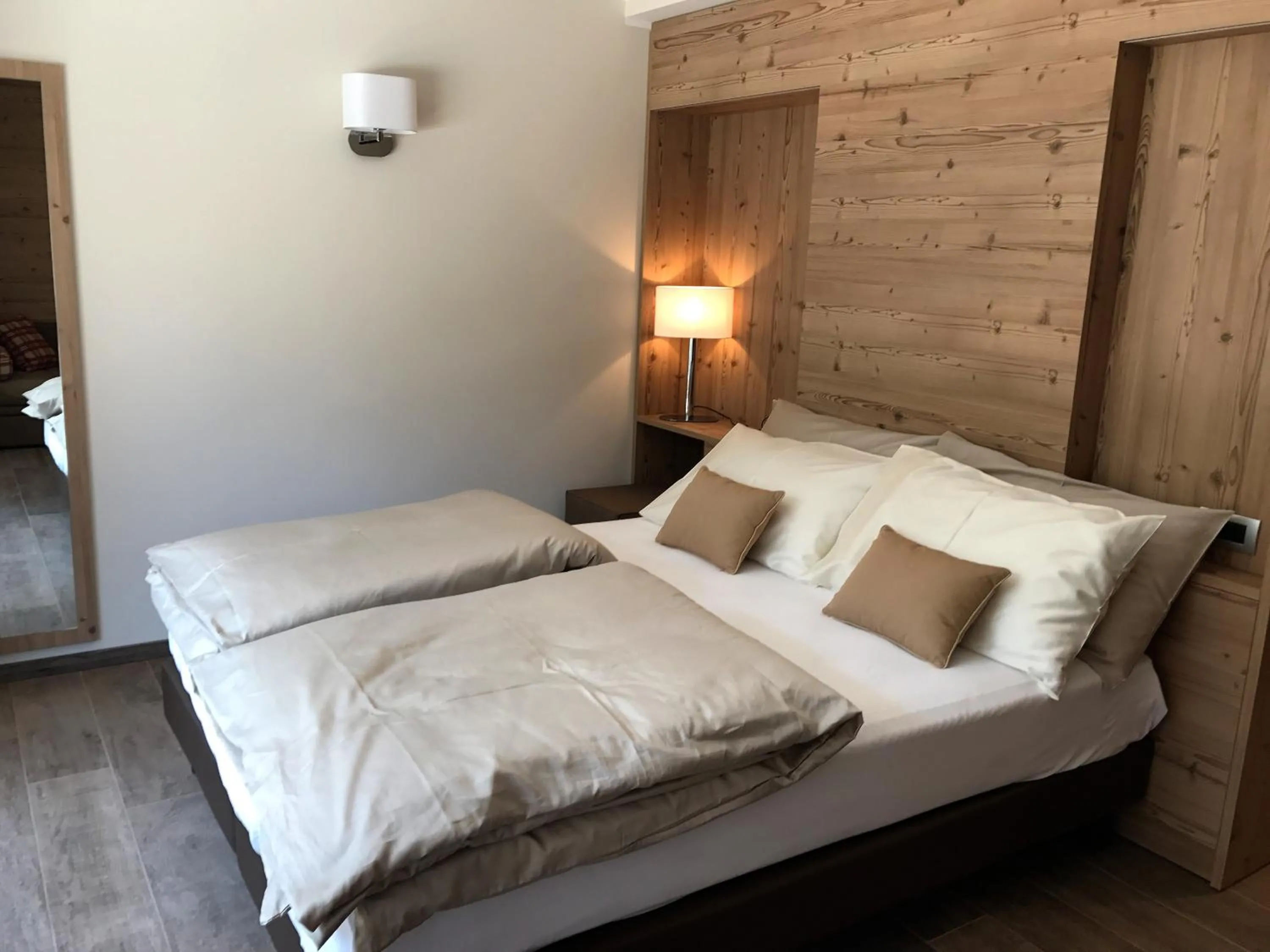 Bed in Hotel Le Cime