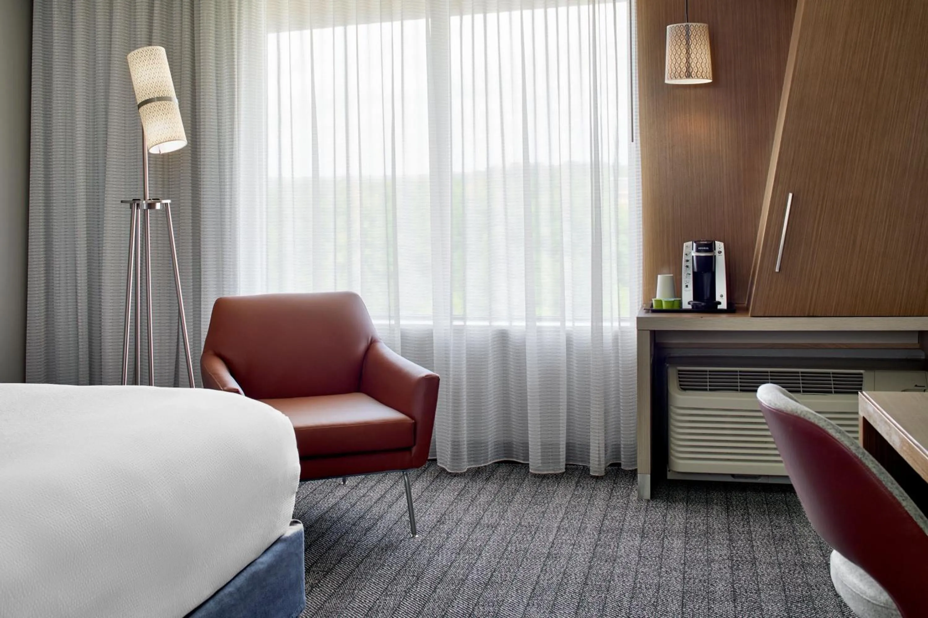 Photo of the whole room, Bed in Courtyard by Marriott Atlanta NE/Duluth Sugarloaf