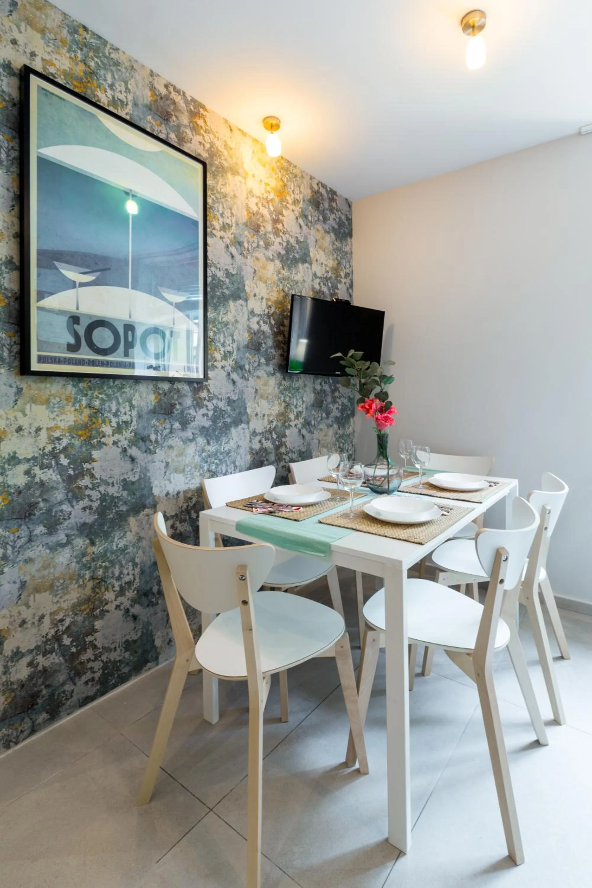 TV and multimedia in Wawel Cracow Old City Apartments - Friendhouse Apartments