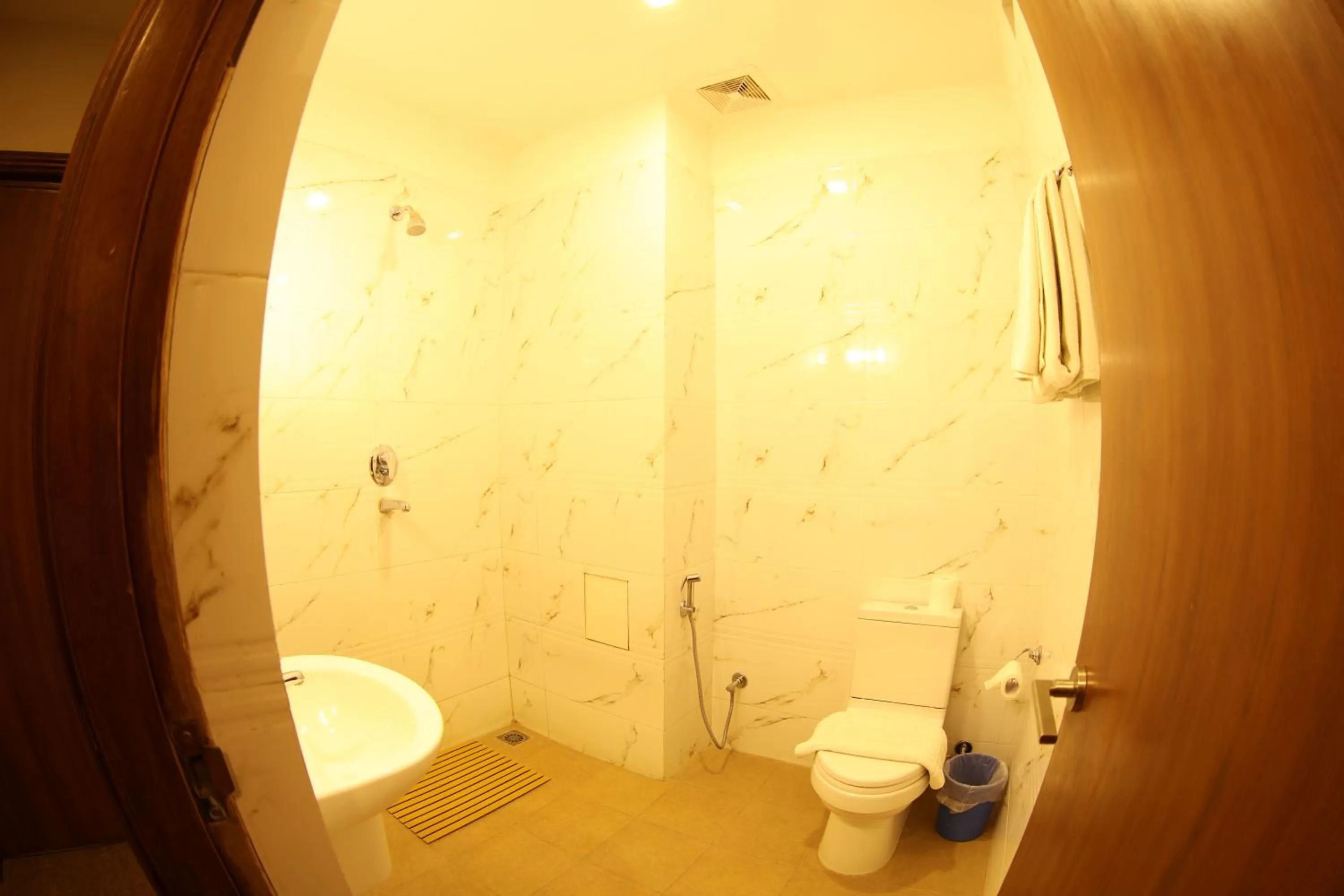 Bathroom in Hotel Arts Kathmandu
