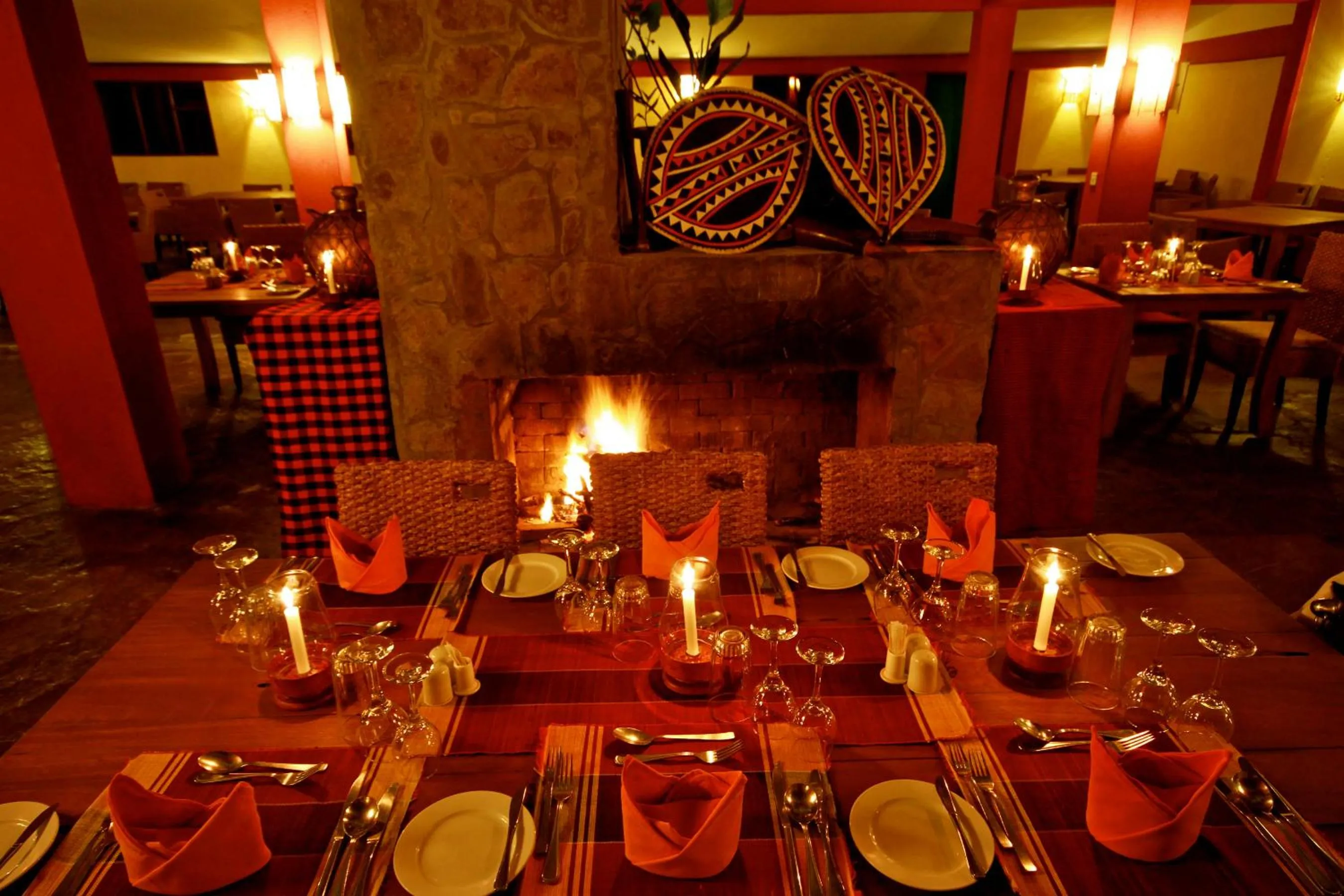 Restaurant/places to eat in Mara Leisure Camp