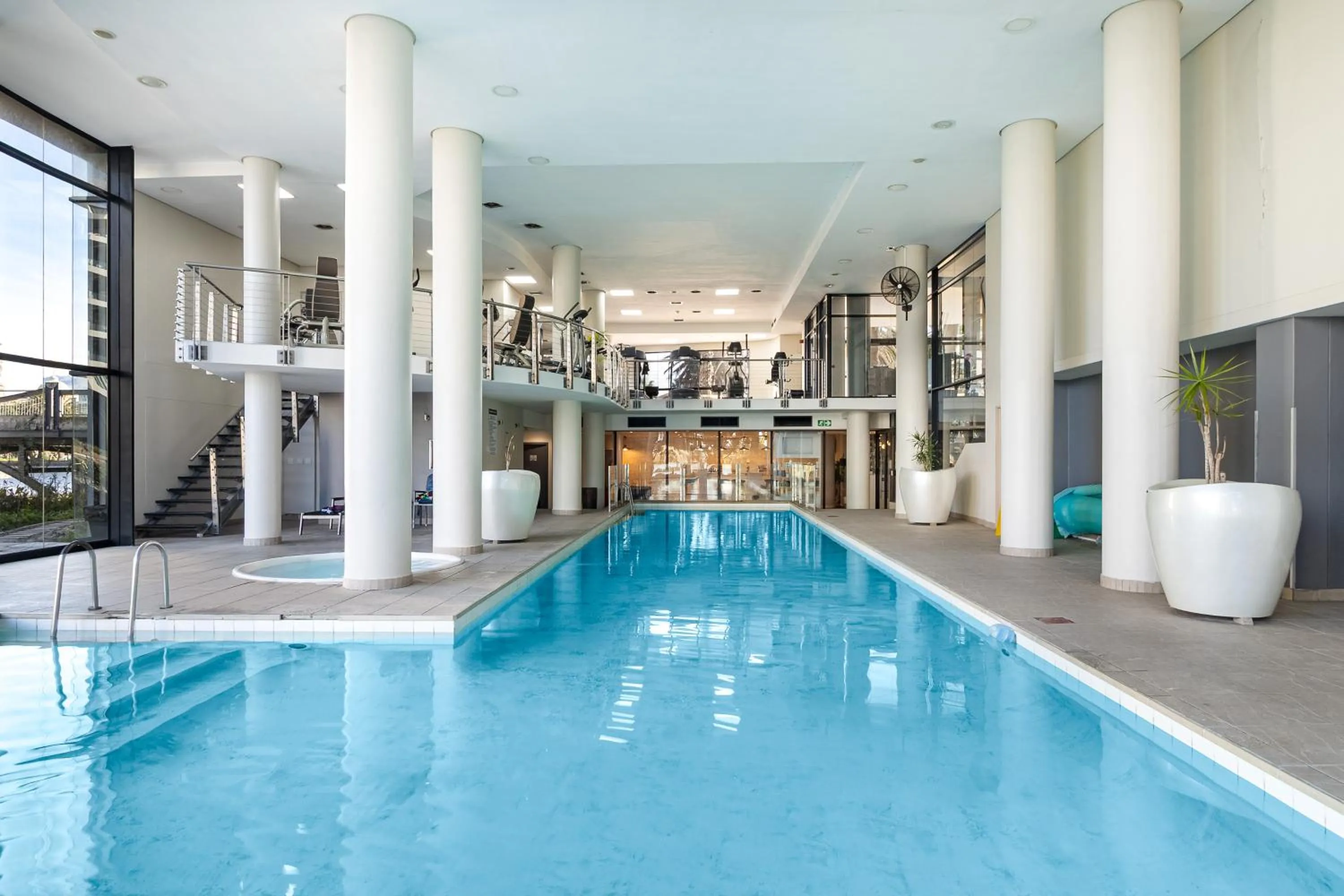 Pool view in Citystay Apartments Century City