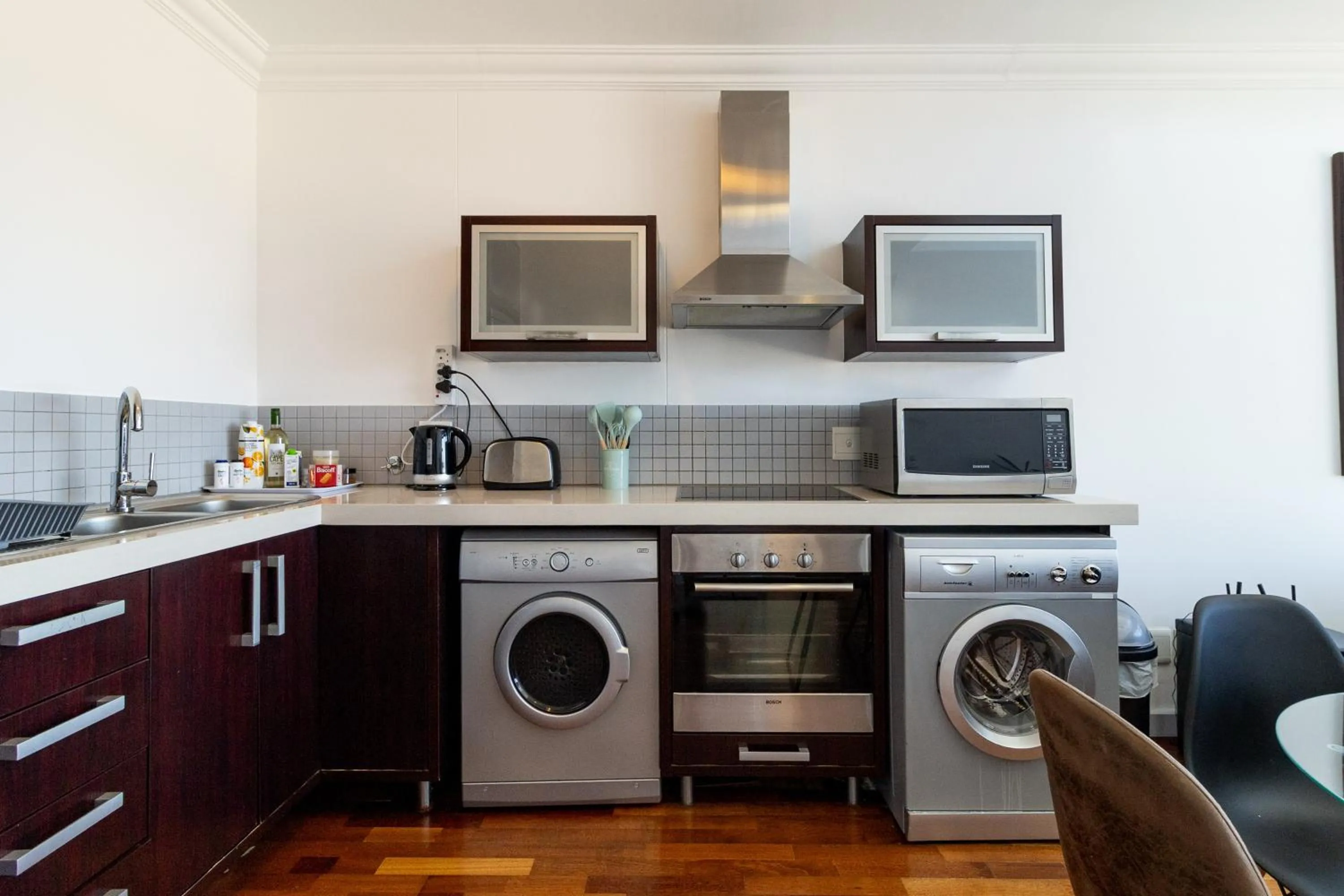 Coffee/tea facilities in Citystay Apartments Century City