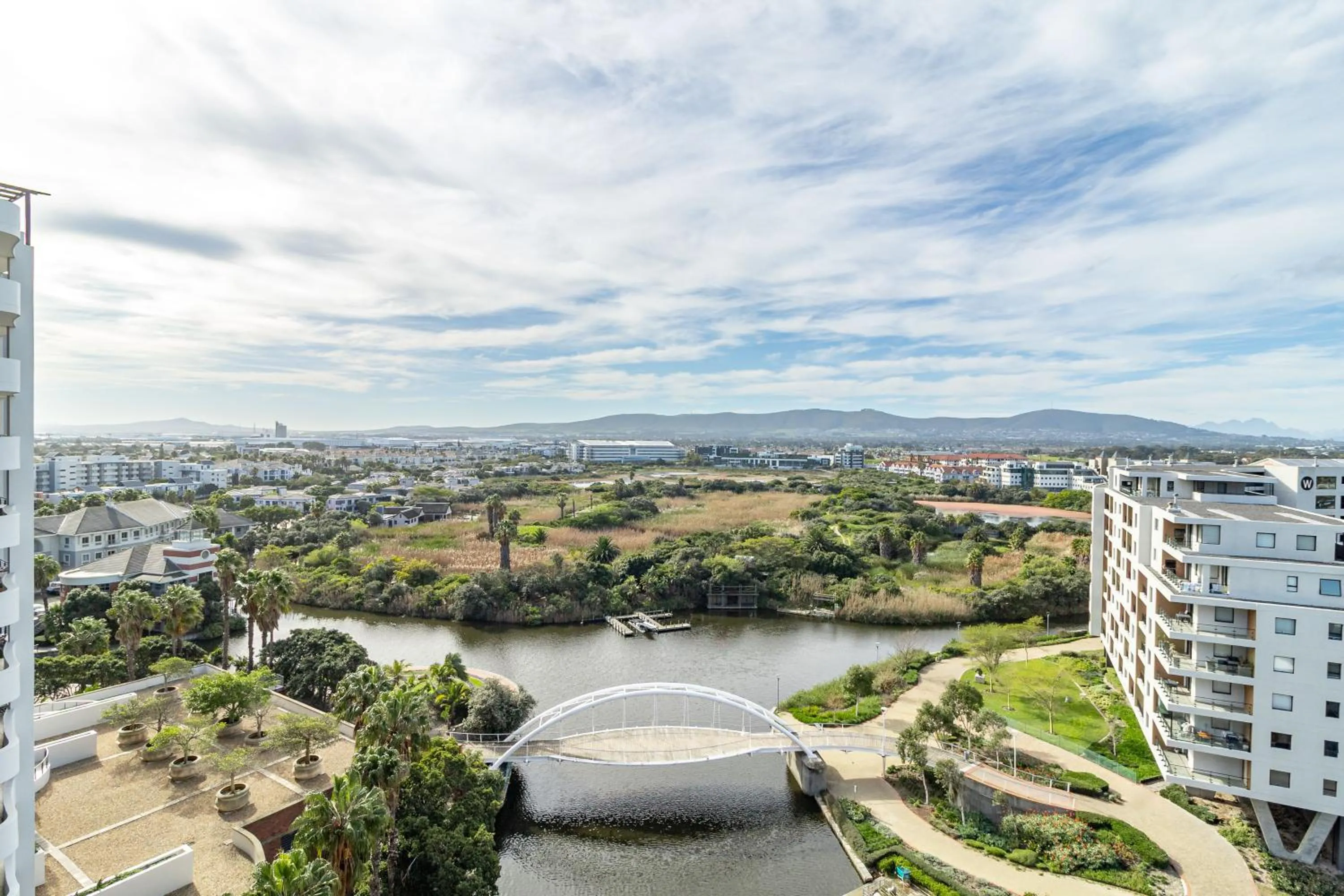 Natural landscape in Citystay Apartments Century City
