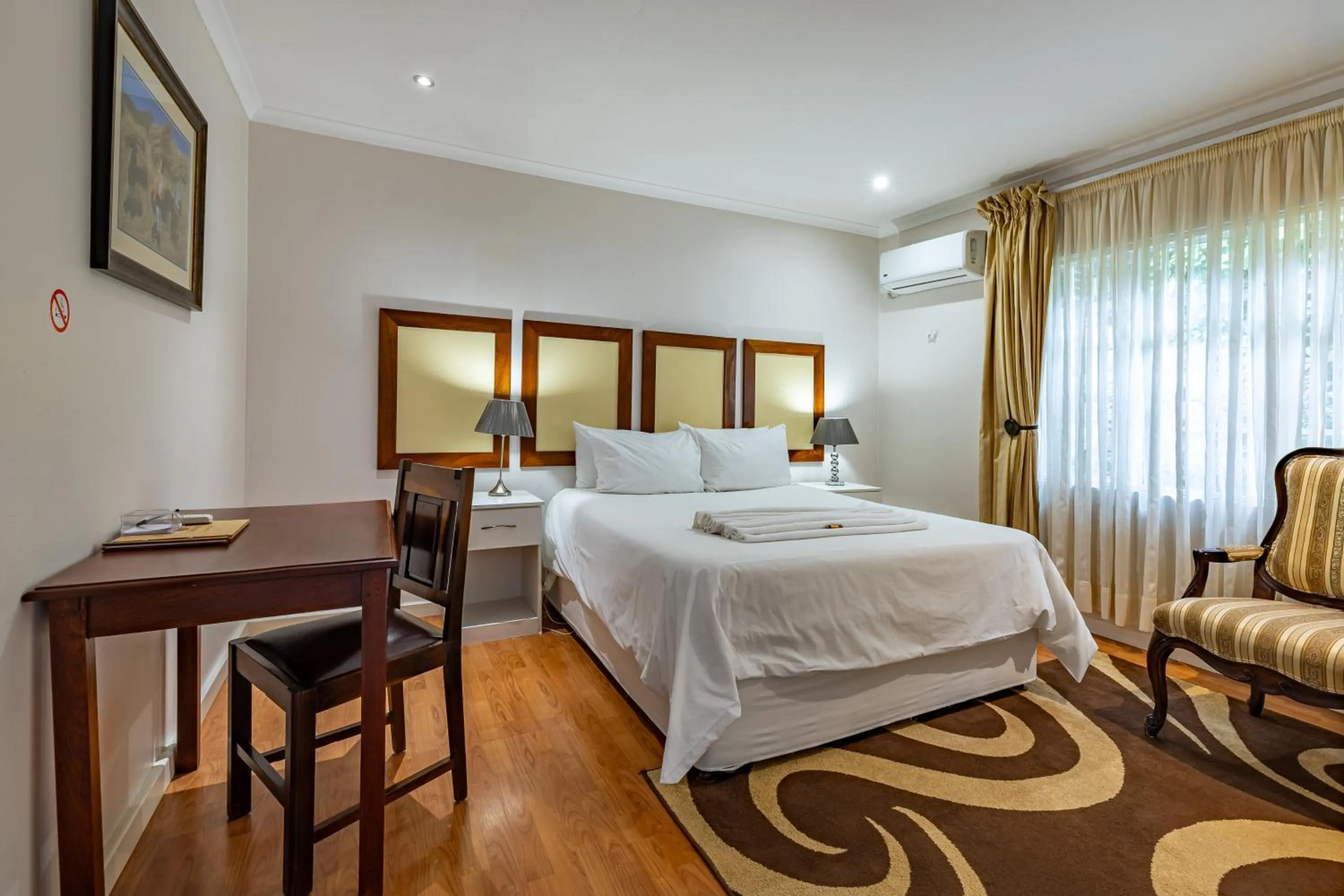 Bed in Botleng Guest House