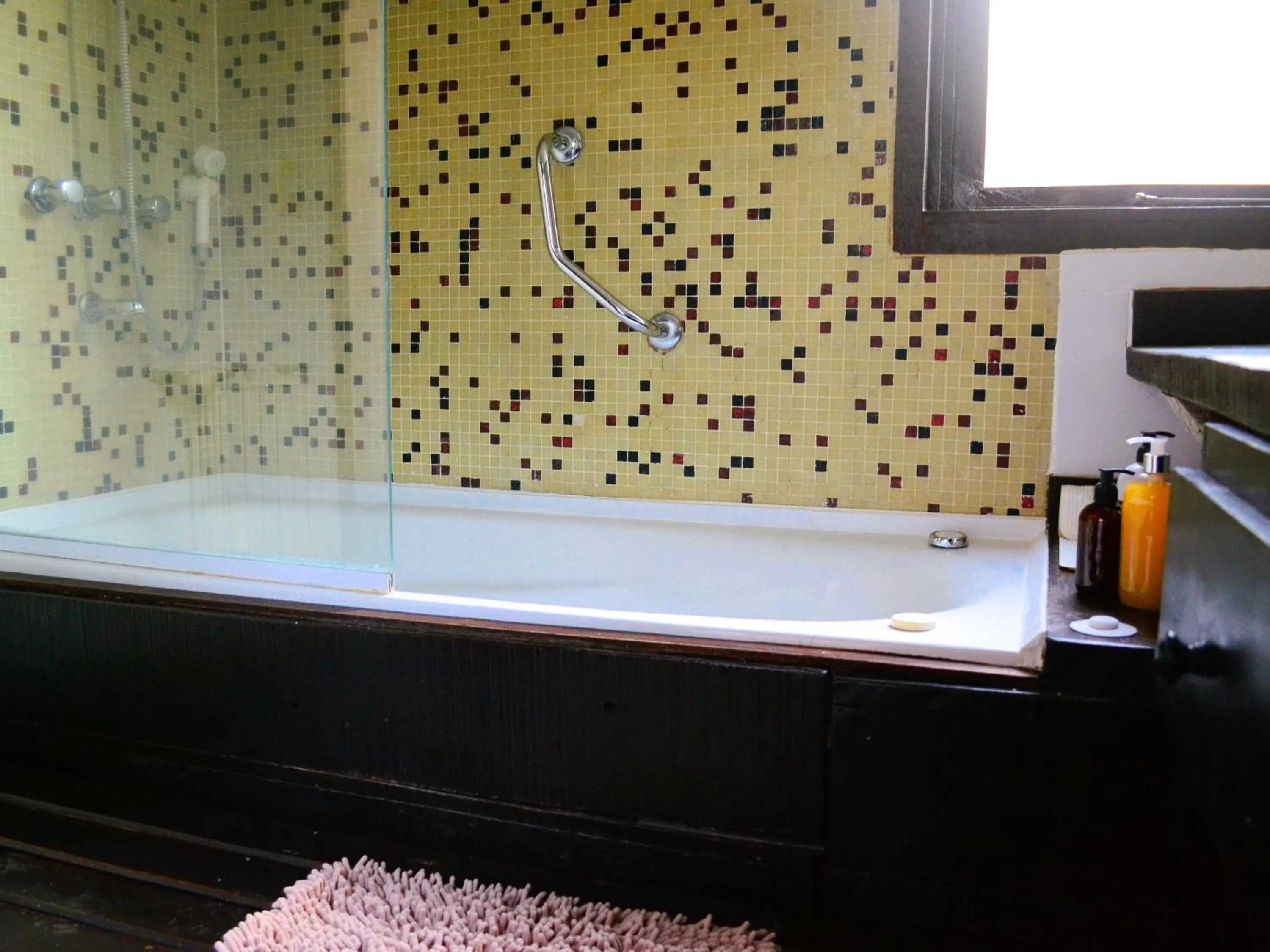 Hot Tub in Altos Medanos Cabañas & Club de Bosque