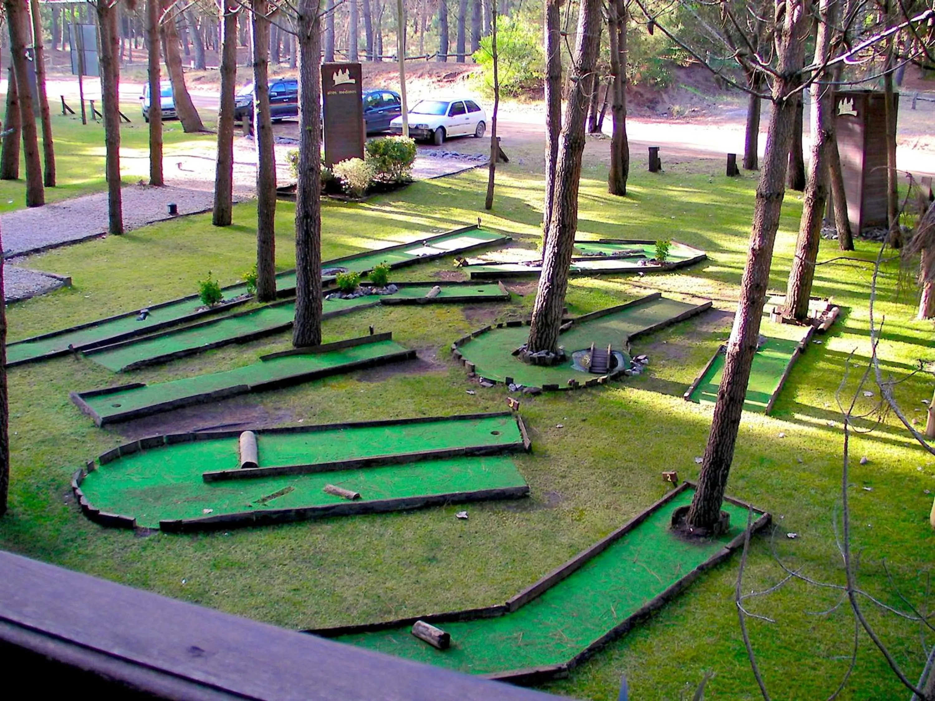 Minigolf in Altos Medanos Cabañas & Club de Bosque