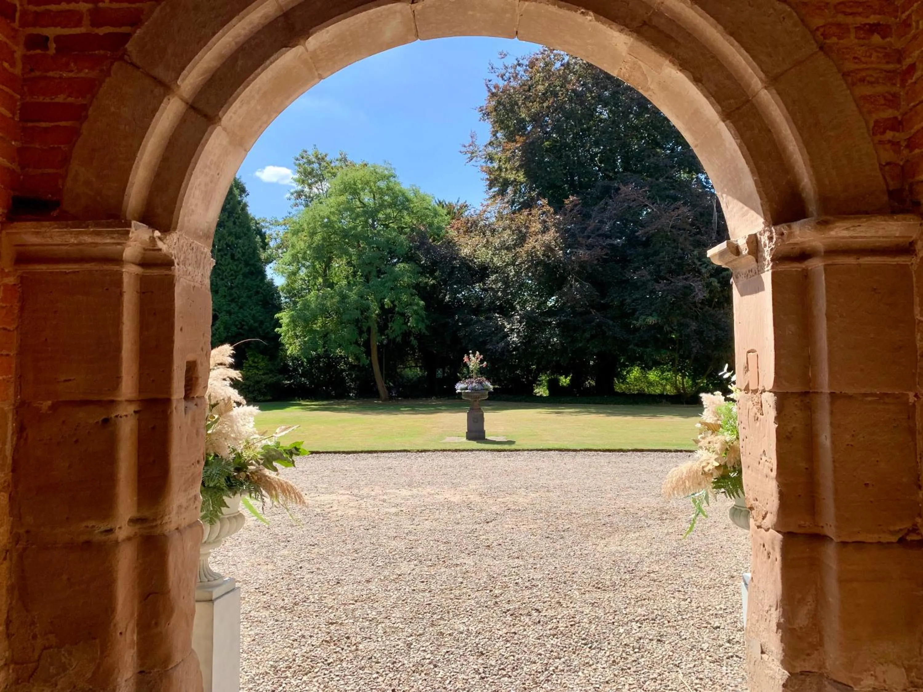 Facade/entrance in Grafton Manor Hotel