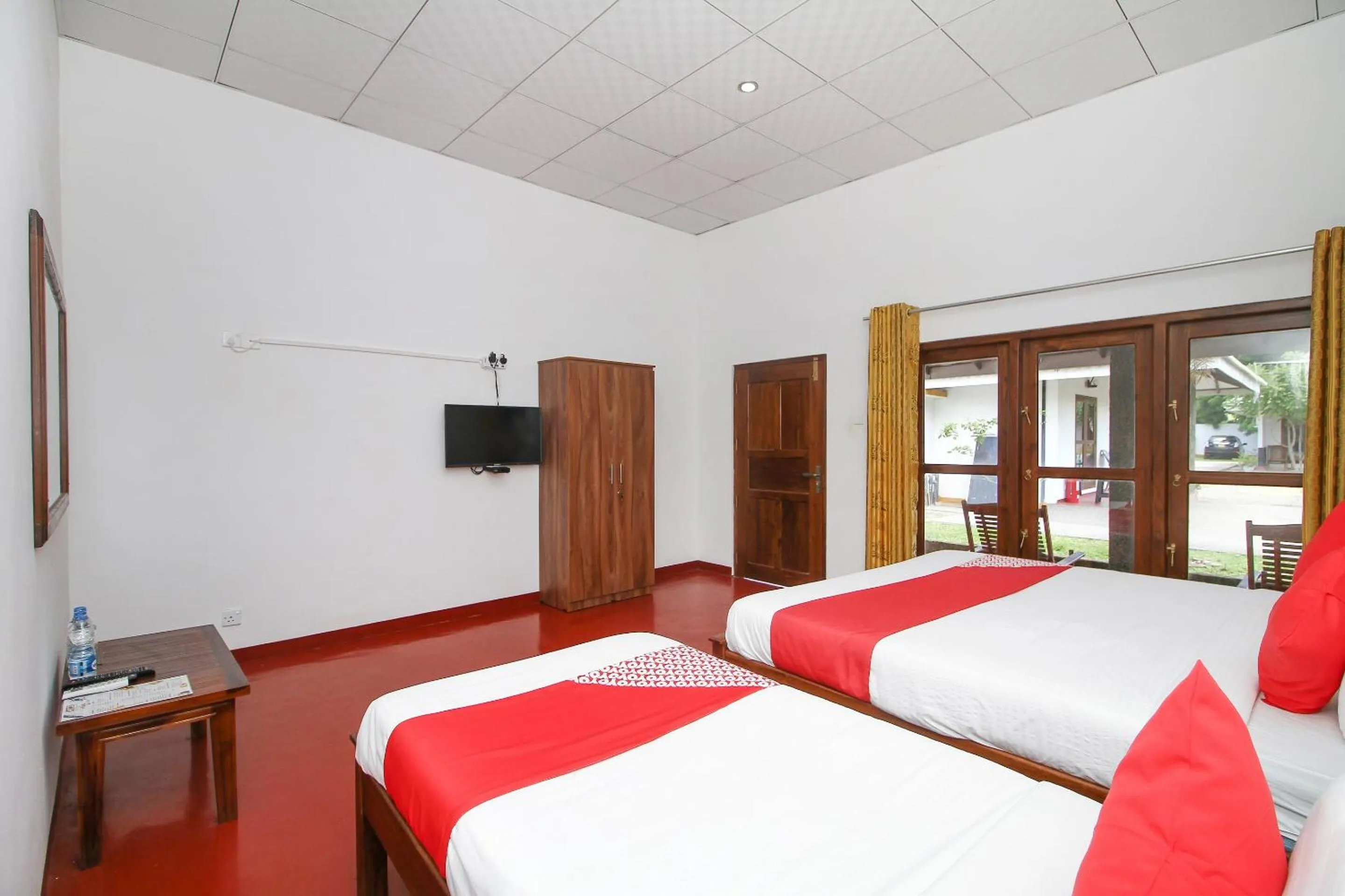 Bedroom, Bed in Atara Lagoon Kalpitiya