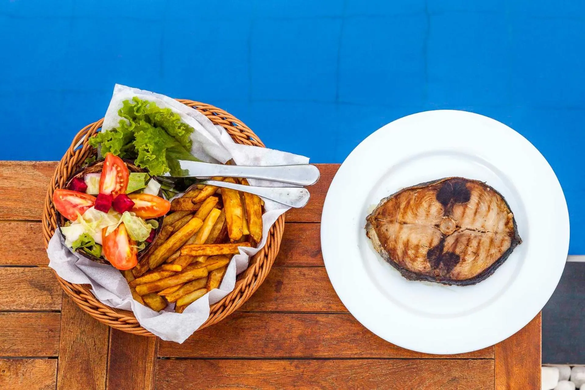 Food in Atara Lagoon Kalpitiya