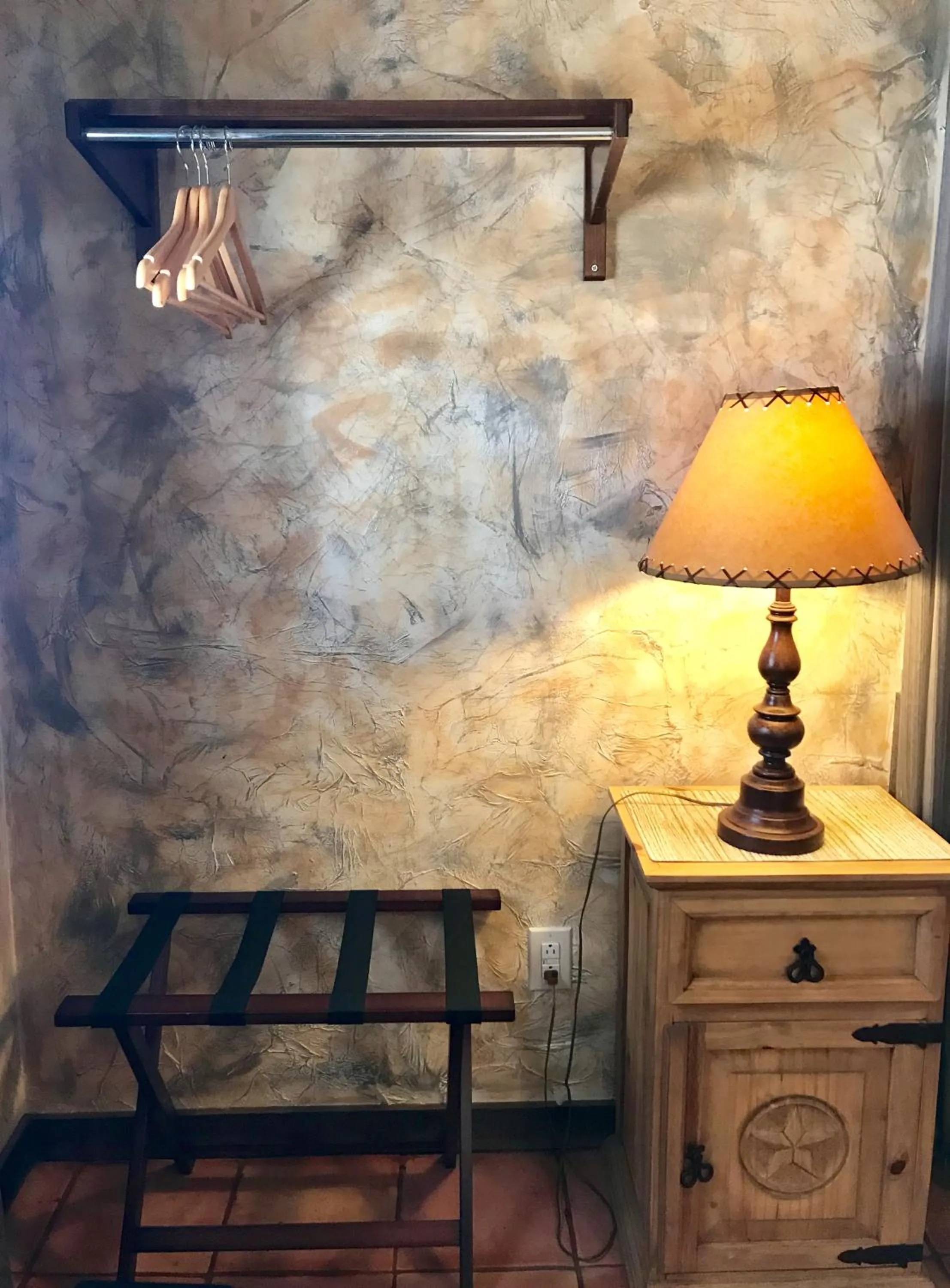 Bedroom in Hotel Kitsmiller on Main