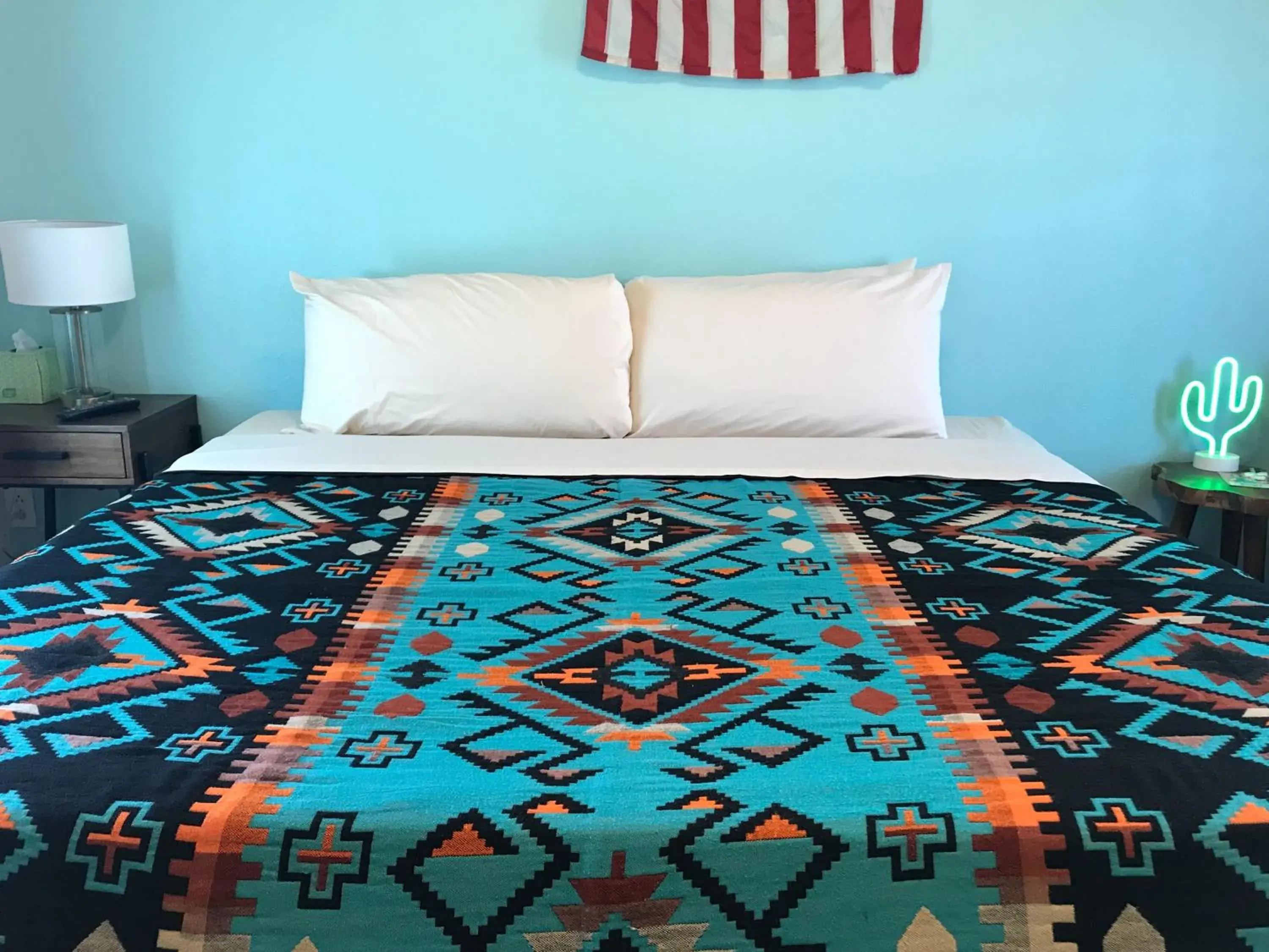 Hunter's Lodge in Hotel Kitsmiller on Main Hunter's Lodge in Hotel Kitsmiller on Main