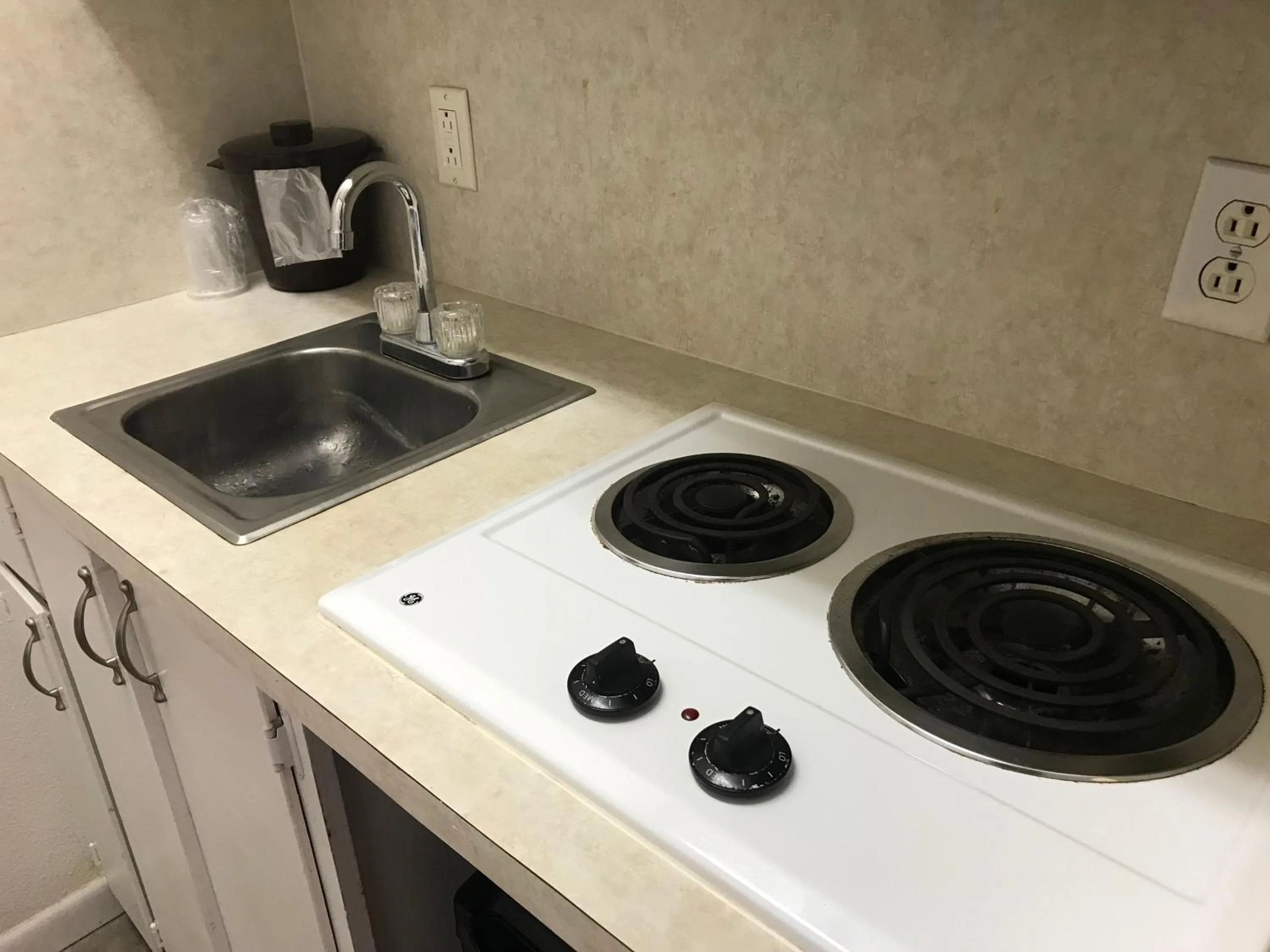 Kitchen or kitchenette in Hotel Kitsmiller on Main