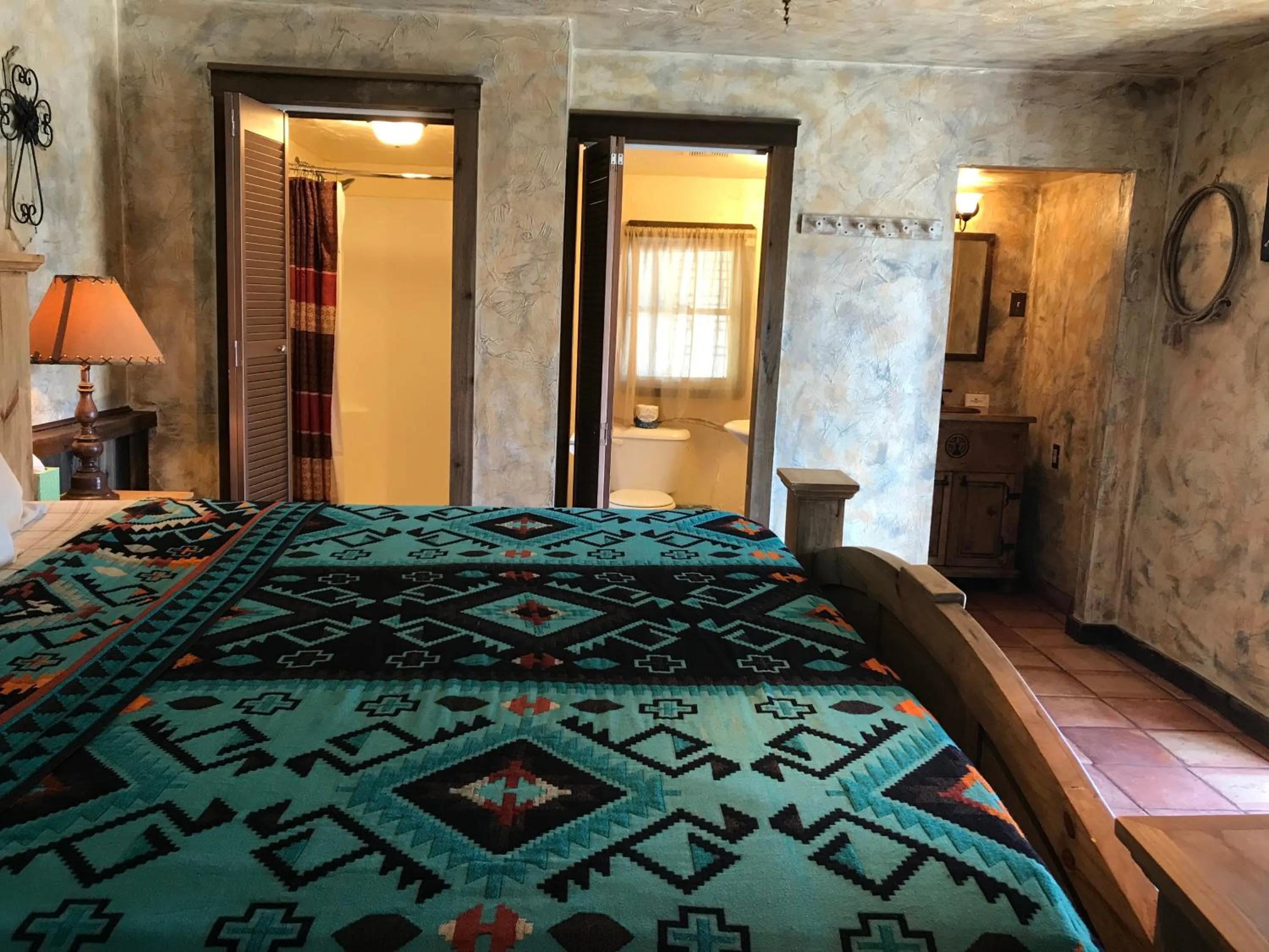 Bedroom, Bed in Hotel Kitsmiller on Main