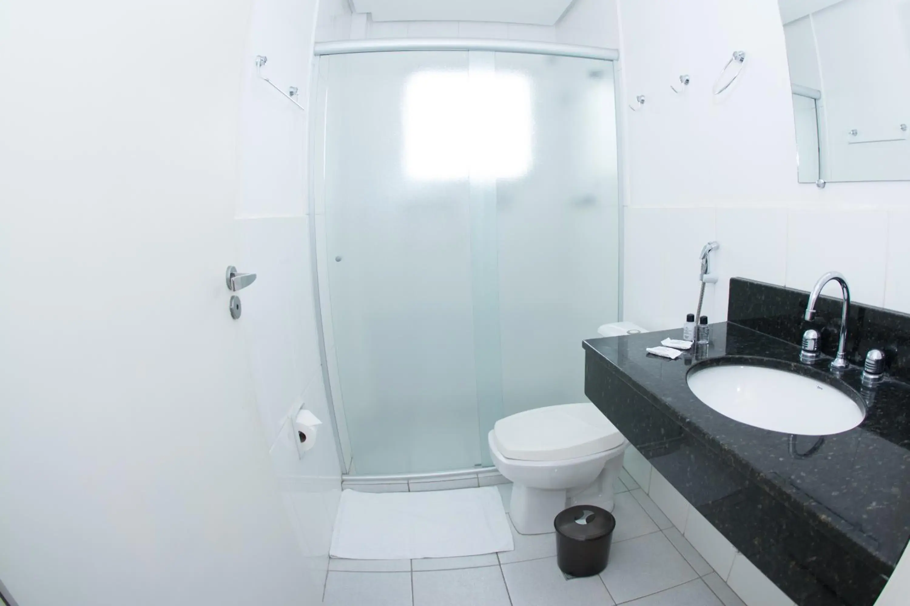 Deluxe Double Room - single occupancy in Plaza Dutra Hotel Deluxe Double Room - single occupancy in Plaza Dutra Hotel