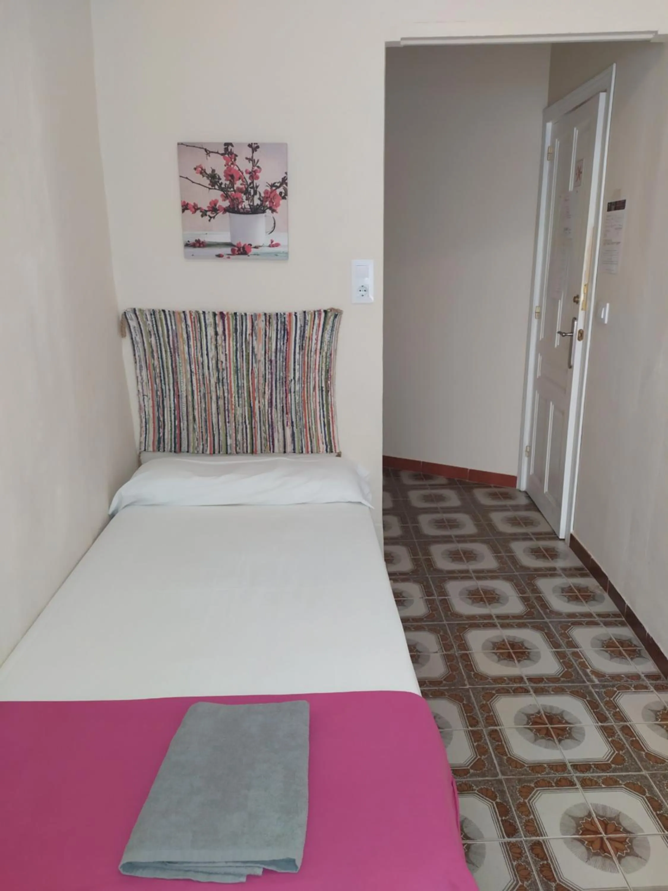 Bed in Pension Azahar